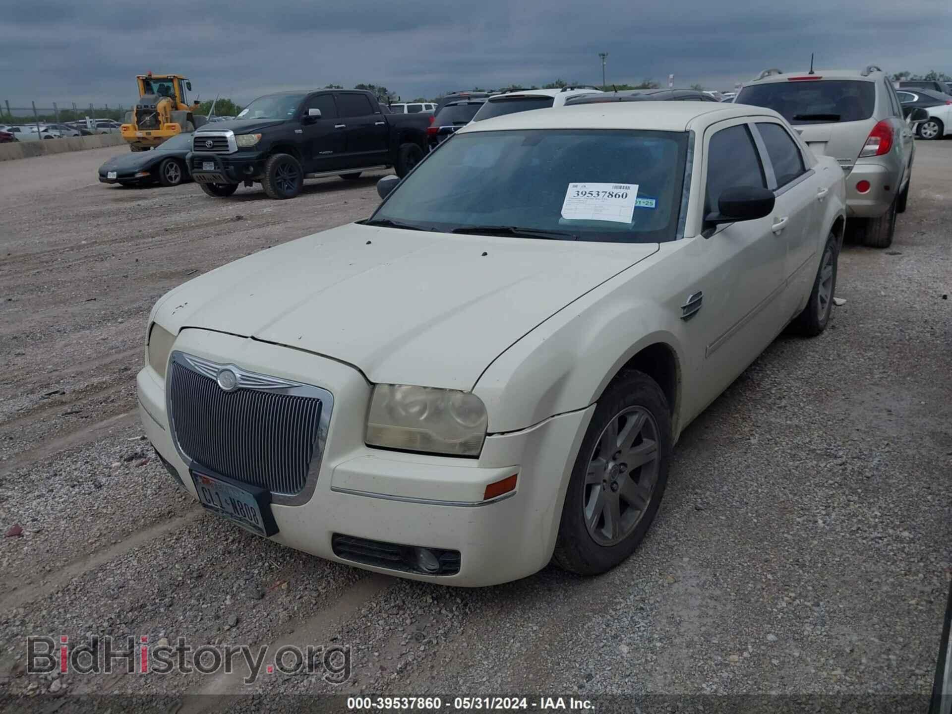 2007 CHRYSLER 300 - VIN: 2C3KA53G07H764016 - Фото 6