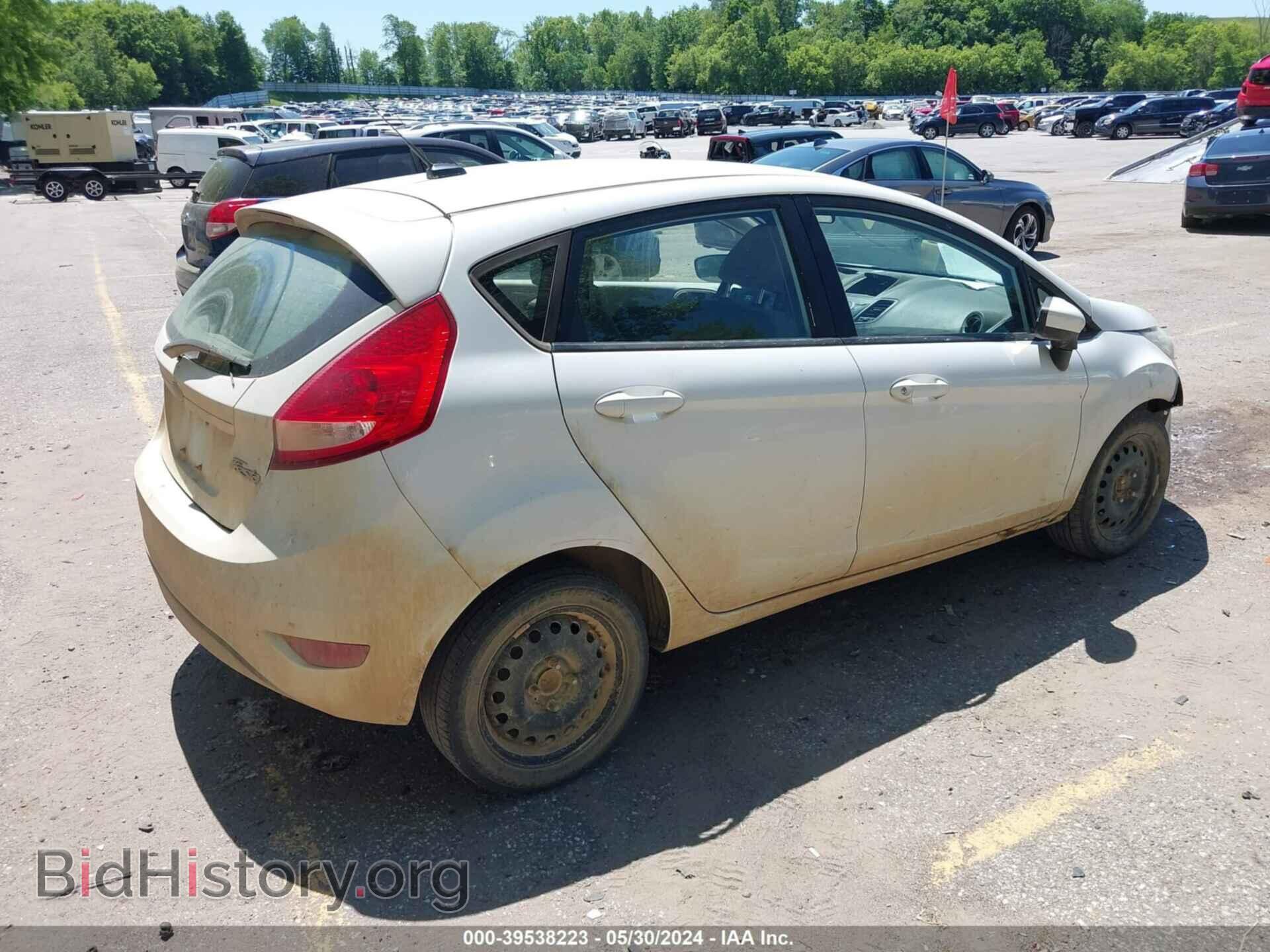 2013 FORD FIESTA - VIN: 3FADP4TJXDM201275 - Фото 4