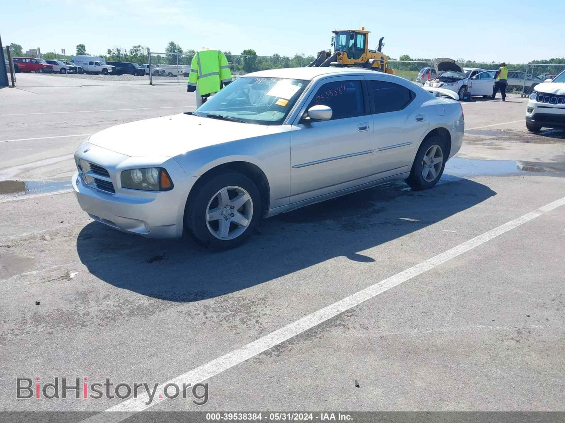 2010 DODGE CHARGER - VIN: 2B3CA3CV5AH267944 - Фото 2