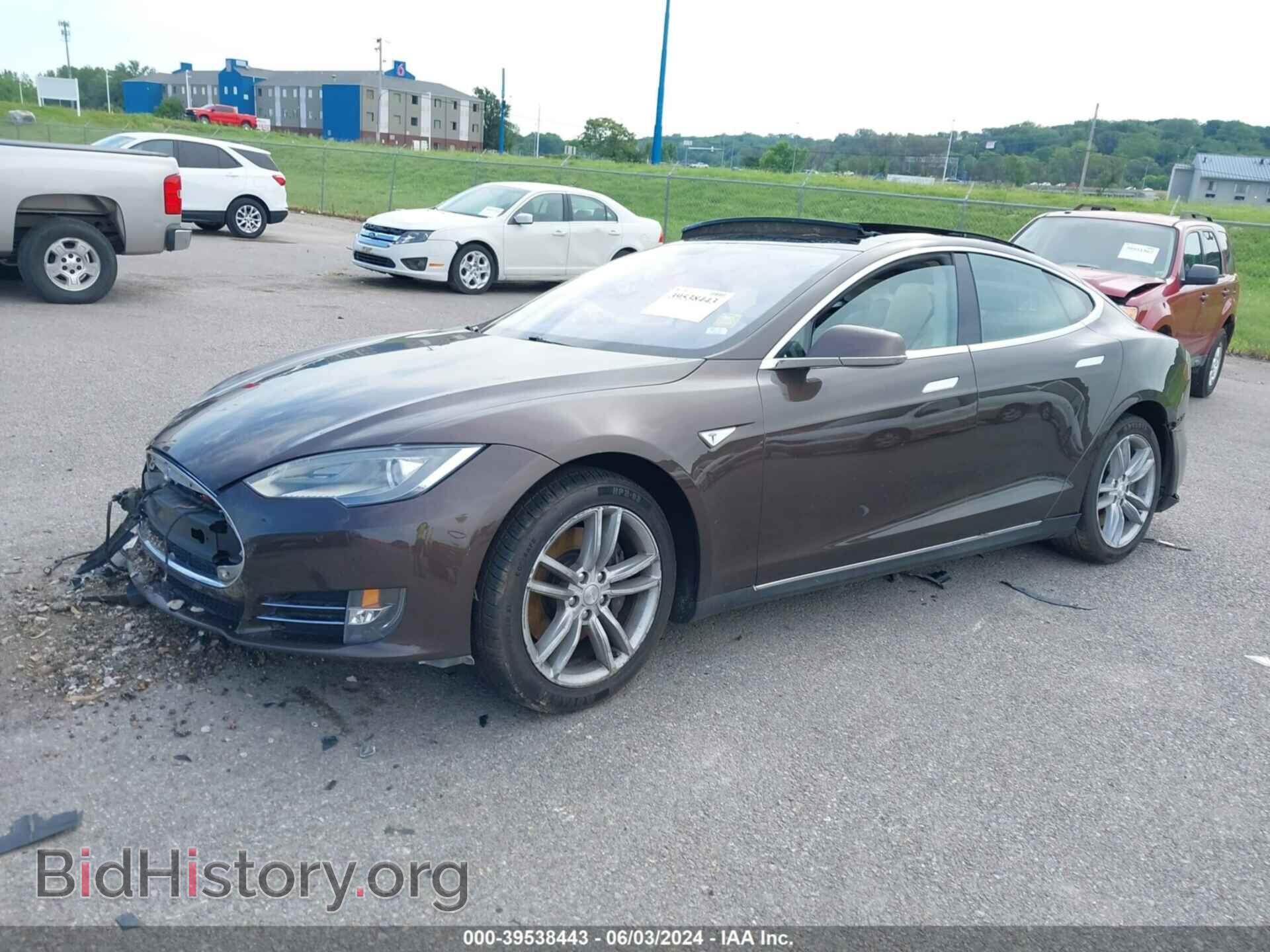 2014 TESLA MODEL S - VIN: 5YJSA1H13EFP53121 - Фото 2