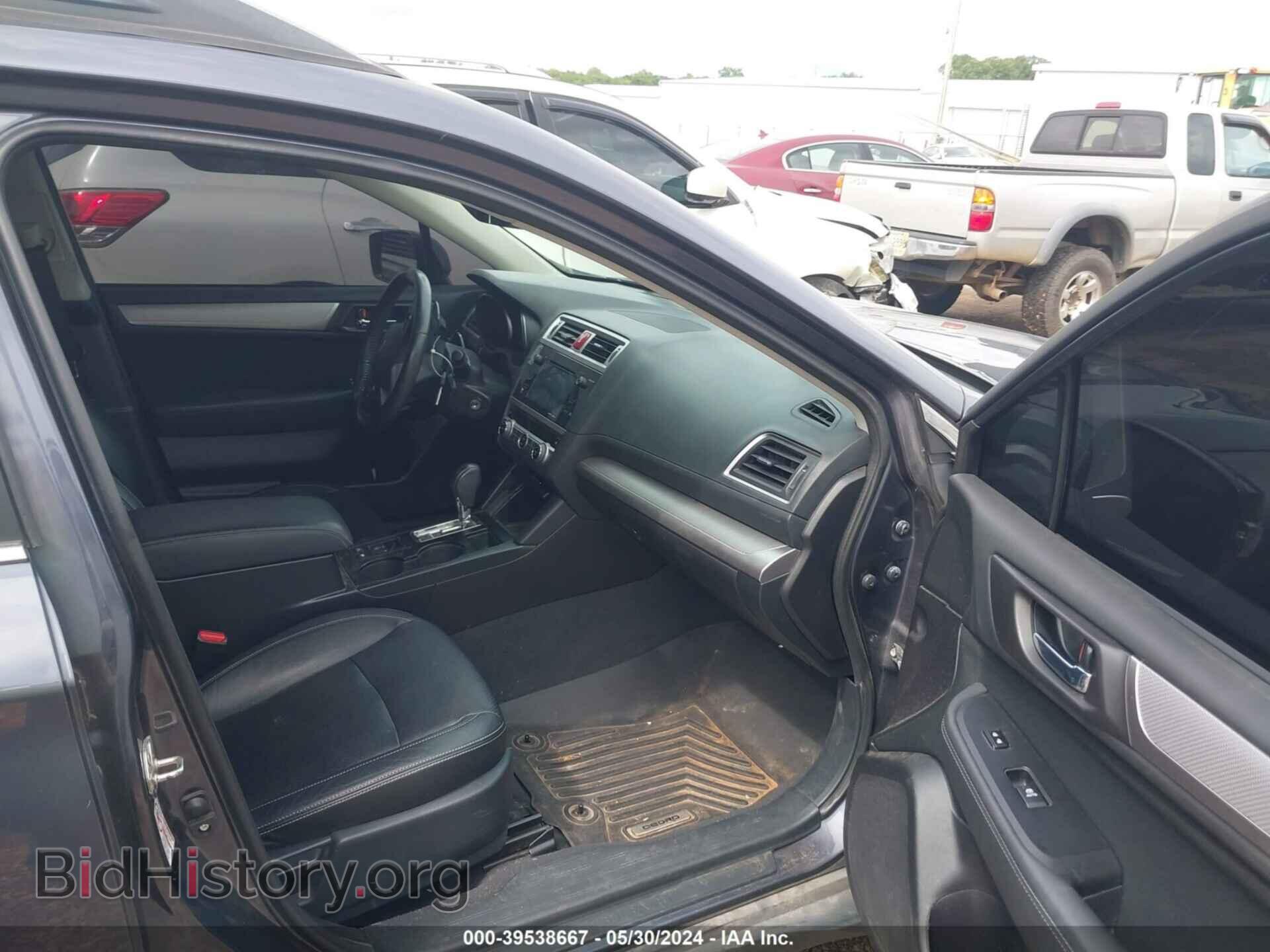 2017 SUBARU OUTBACK - VIN: 4S4BSAFC3H3219356 - Фото 5