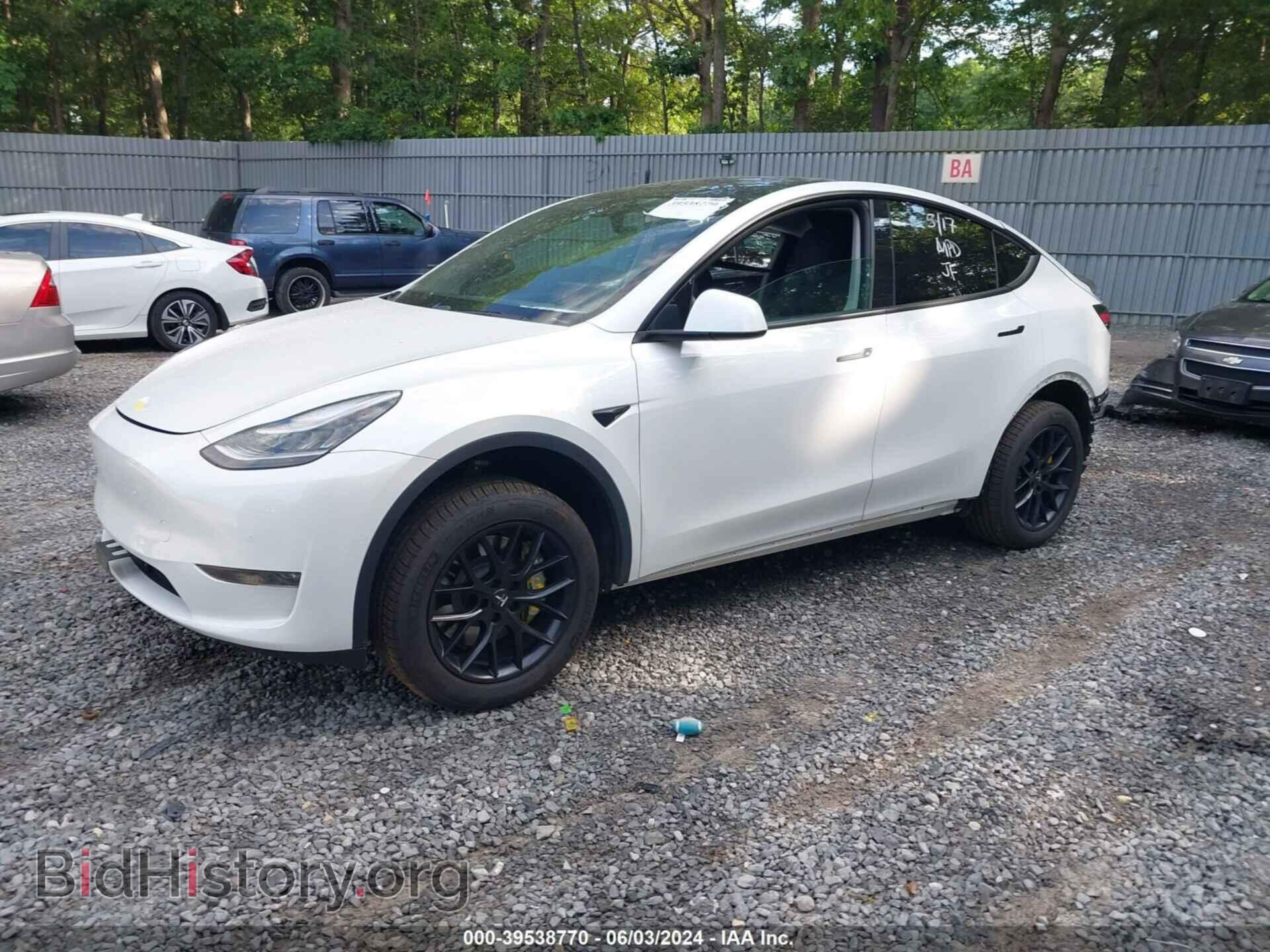 2021 TESLA MODEL Y - VIN: 5YJYGDEE2MF065675 - Фото 2