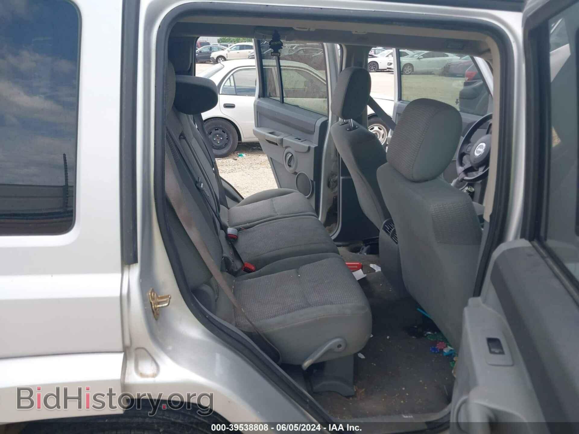 2007 JEEP COMMANDER - VIN: 1J8HH48K17C587643 - Фото 8