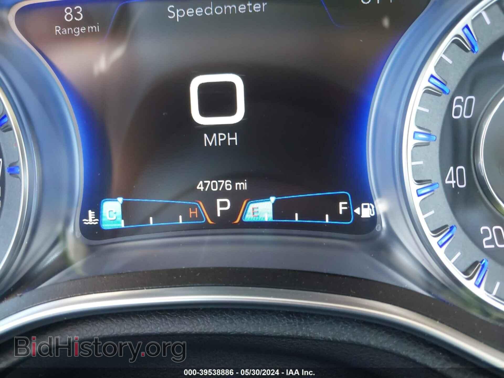 2016 CHRYSLER 300 - VIN: 2C3CCAAGXGH219399 - Фото 7