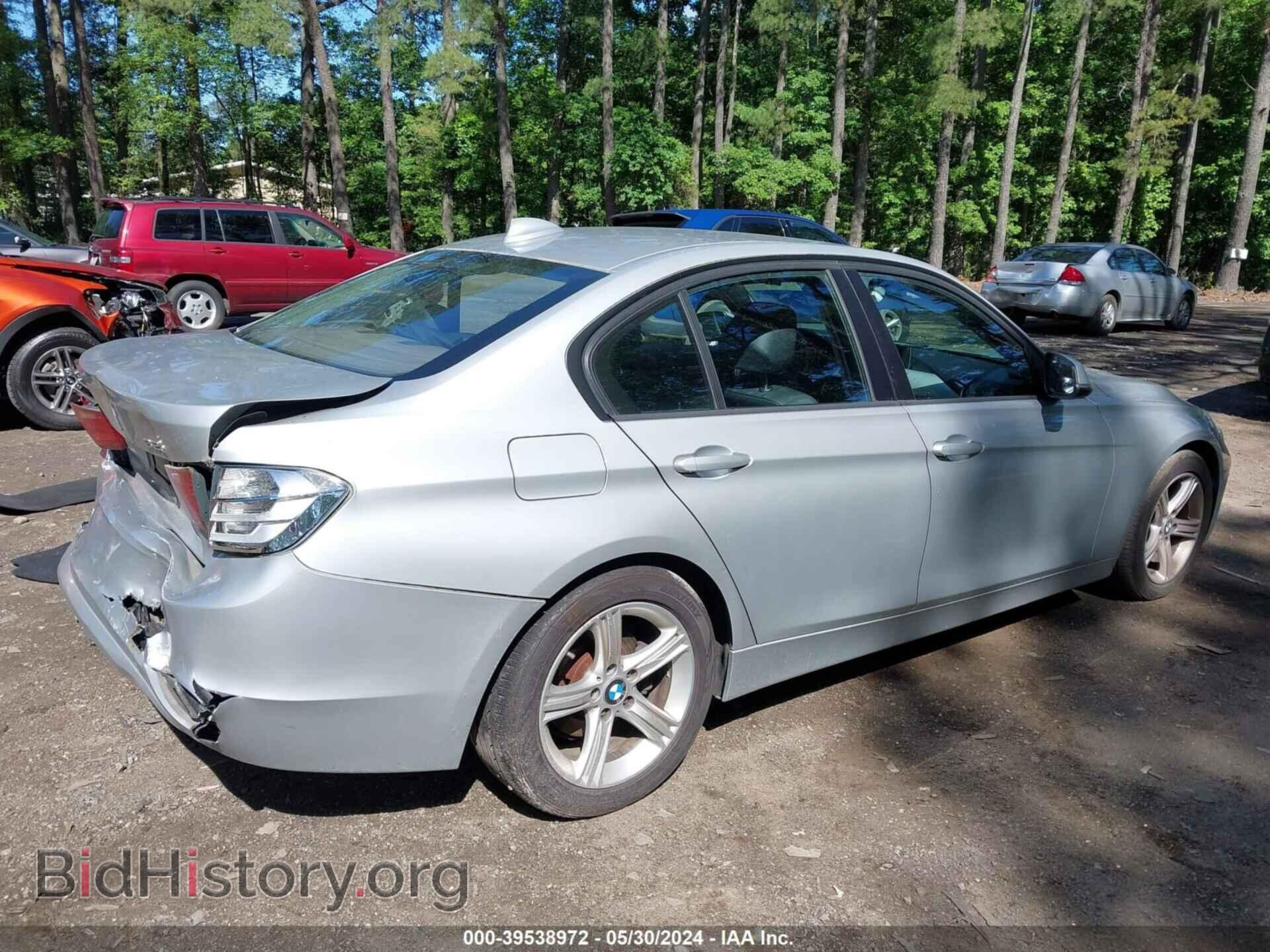 2014 BMW 320I - VIN: WBA3B1C52EK132304 - Фото 4