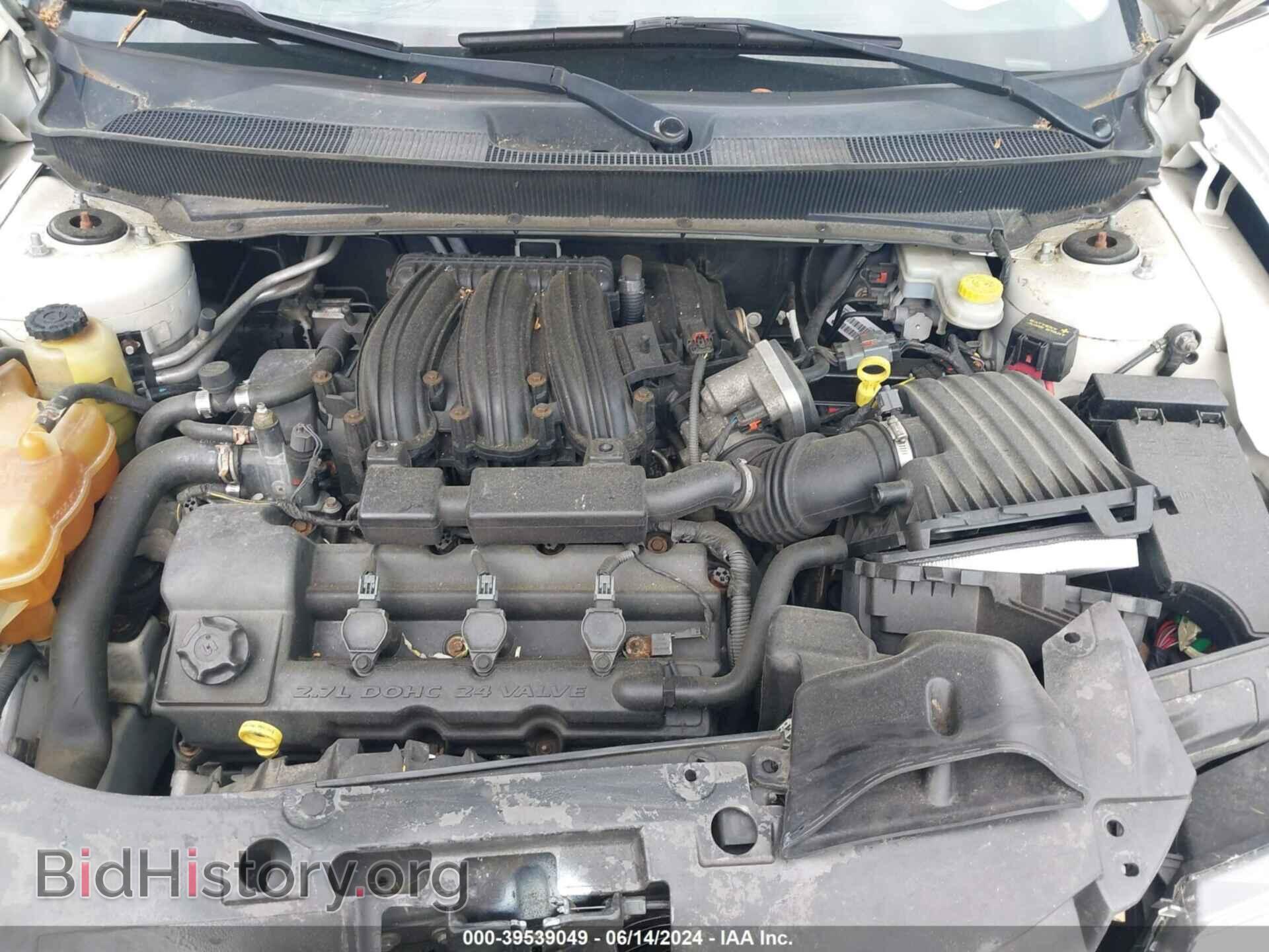 2010 CHRYSLER SEBRING - VIN: 1C3BC5ED7AN216753 - Фото 10