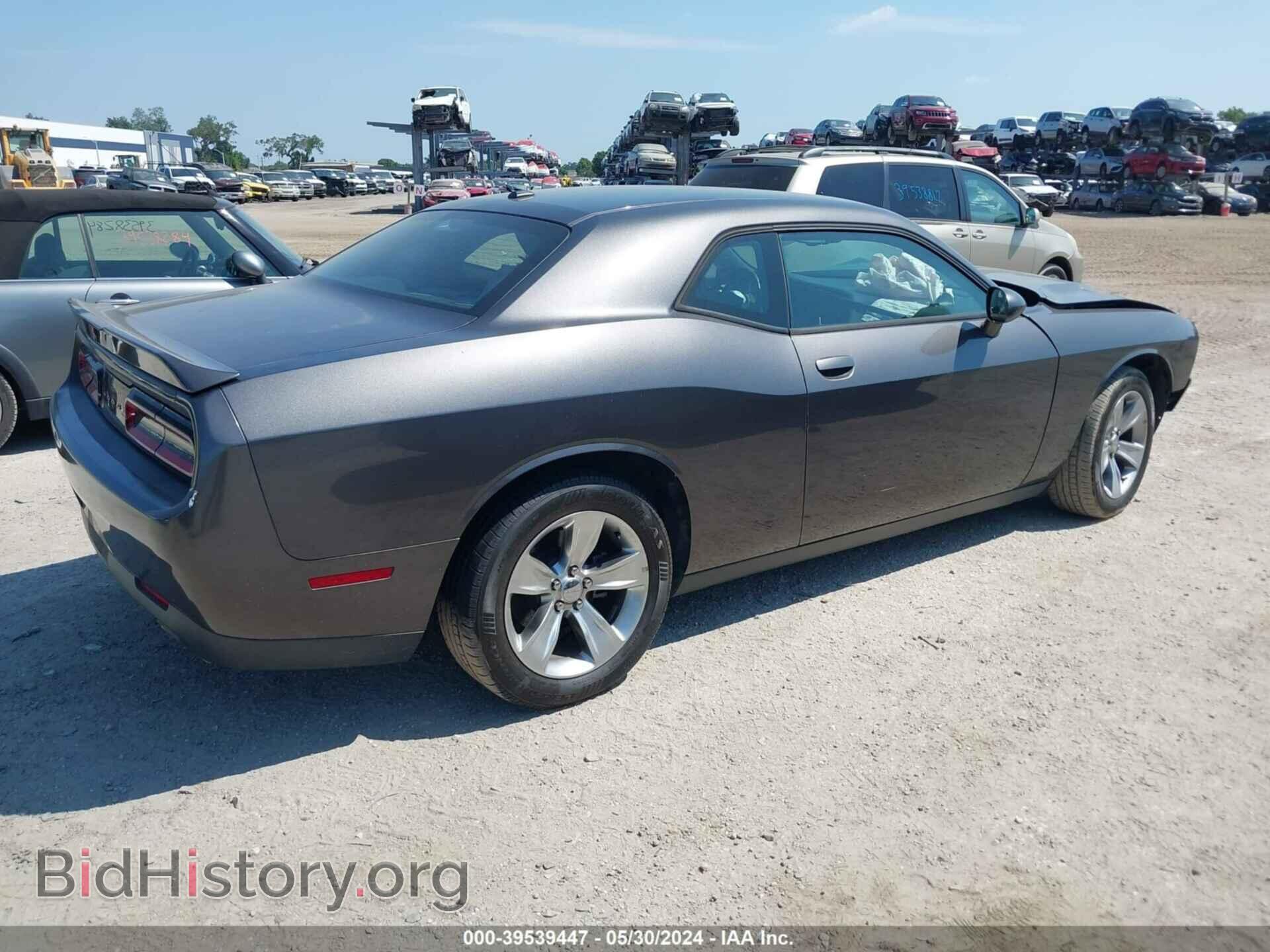 2018 DODGE CHALLENGER - VIN: 2C3CDZAG0JH245867 - Фото 4