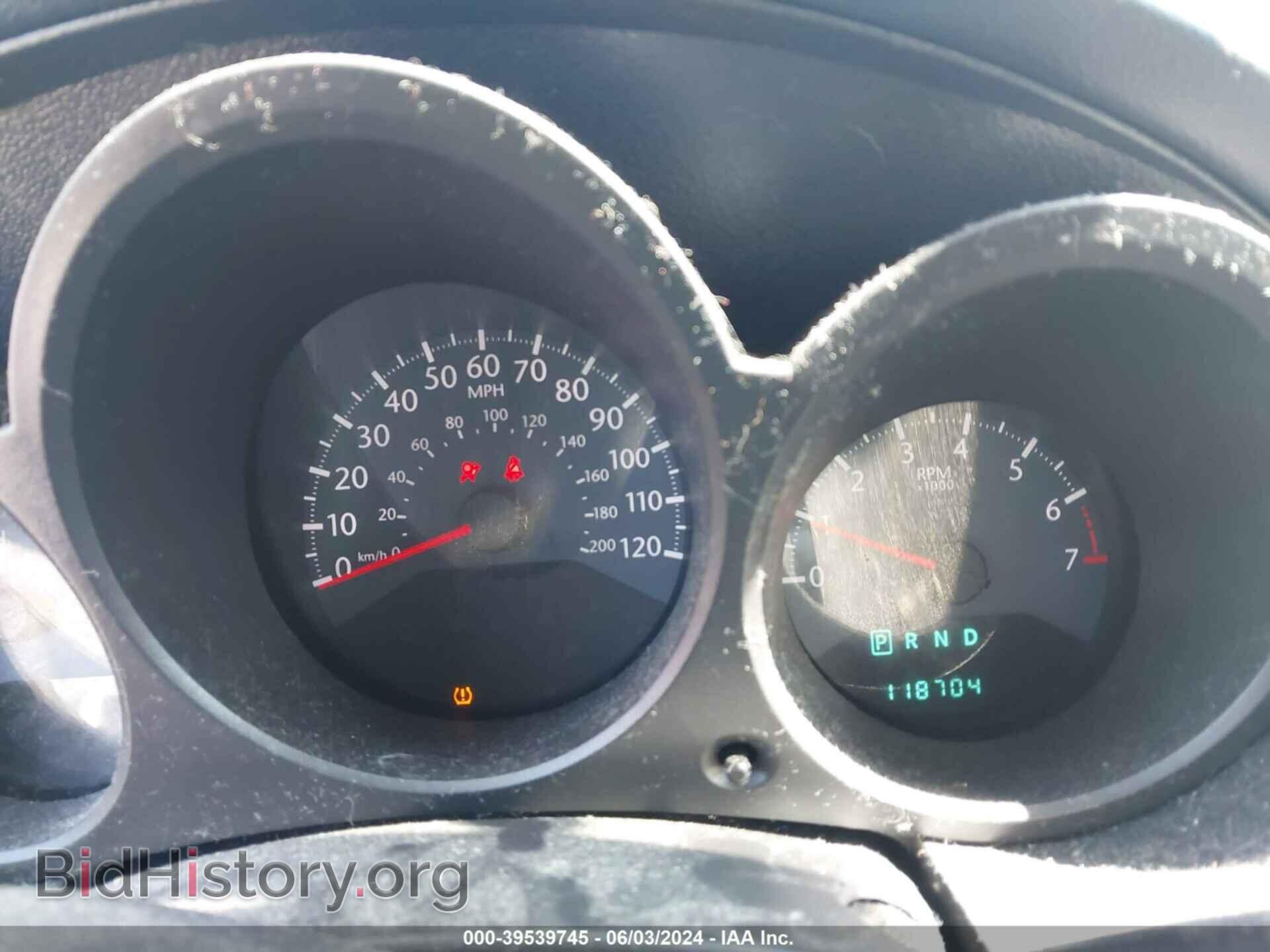 2010 CHRYSLER SEBRING - VIN: 1C3CC4FB0AN213589 - Фото 7
