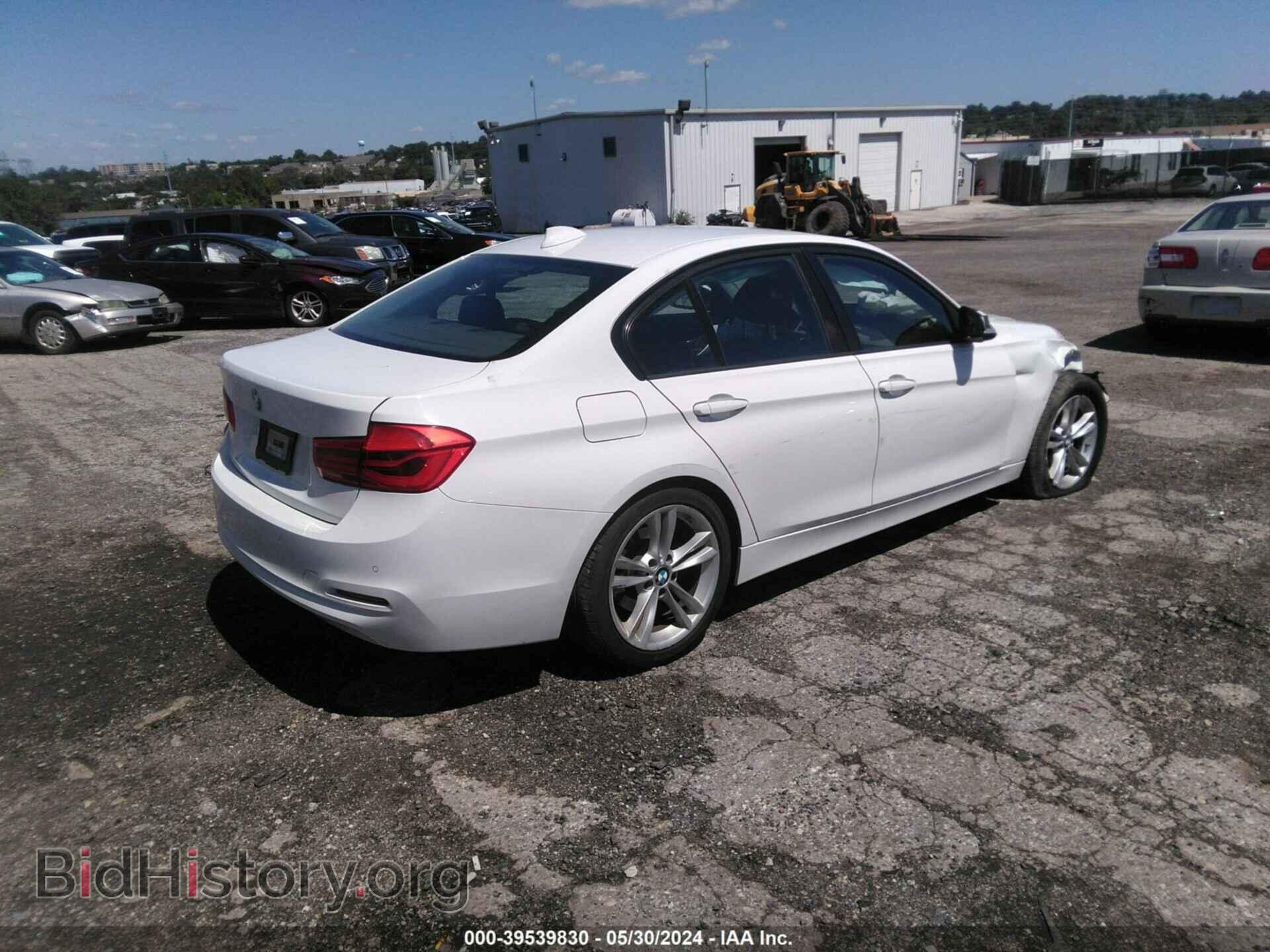 2017 BMW 320I - VIN: WBA8E1G39HNU17154 - Фото 4