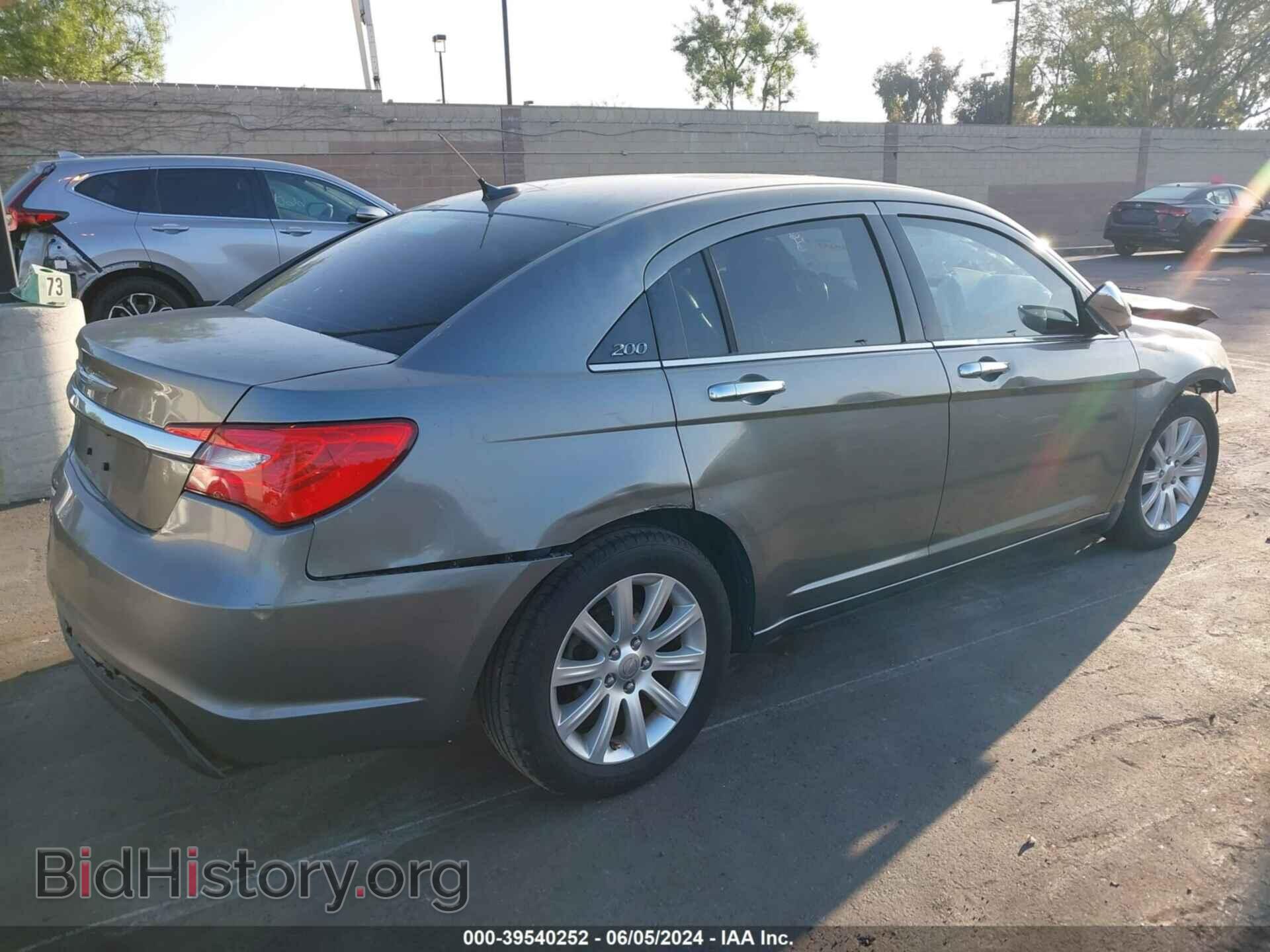 2013 CHRYSLER 200 - VIN: 1C3CCBCGXDN507848 - Фото 4