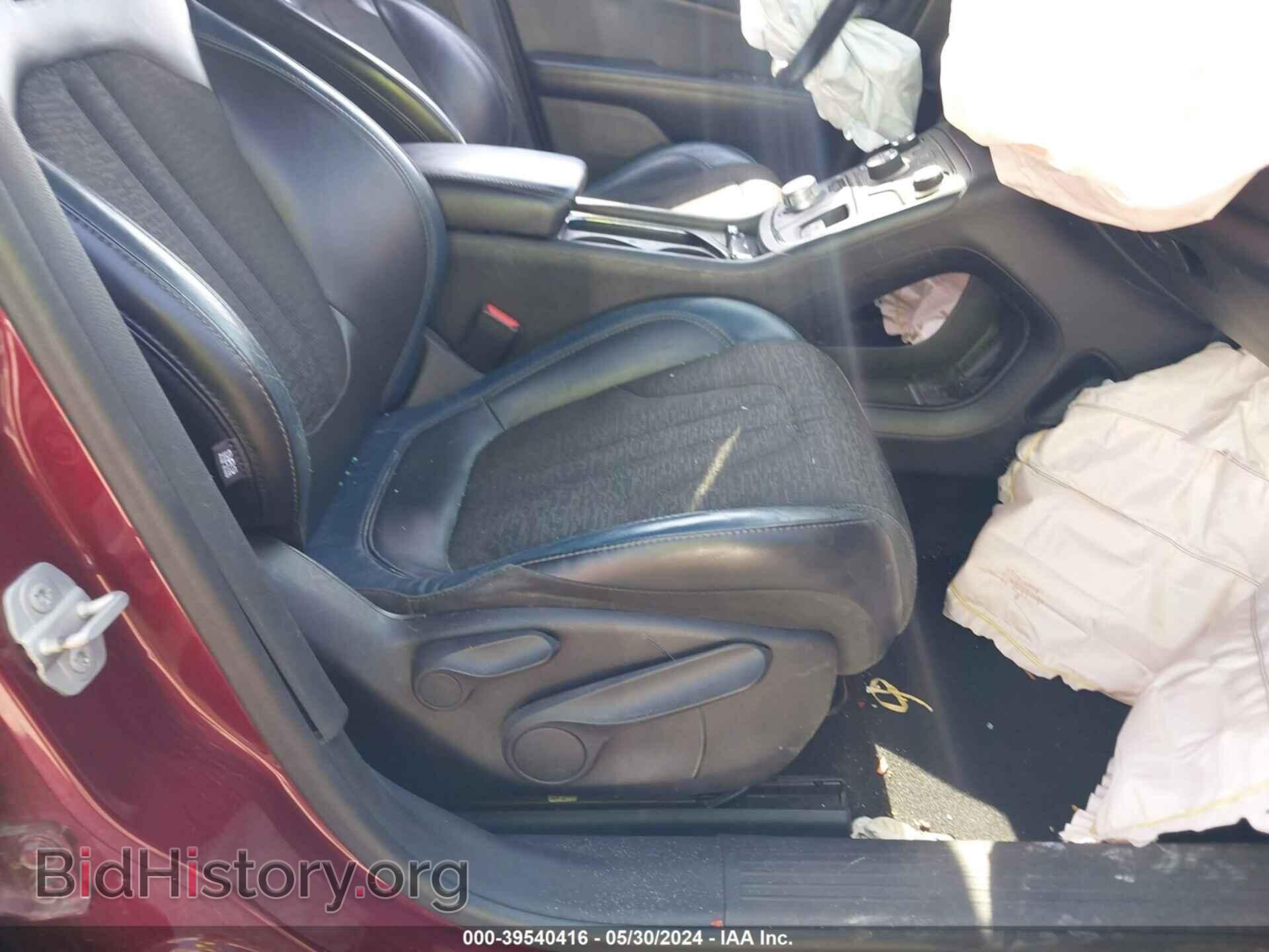 2016 CHRYSLER 200 - VIN: 1C3CCCBB3GN120073 - Фото 5