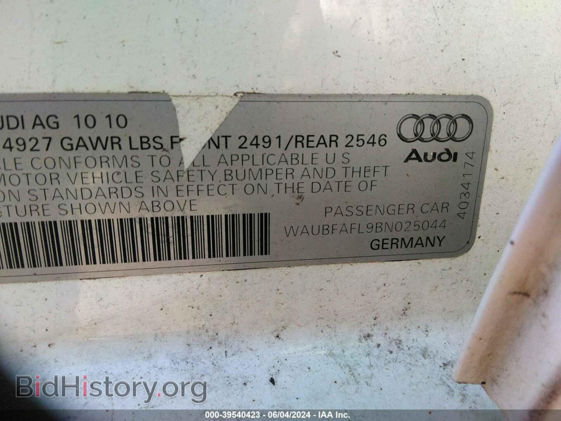 2011 AUDI A4 - VIN: WAUBFAFL9BN025044 - Фото 9
