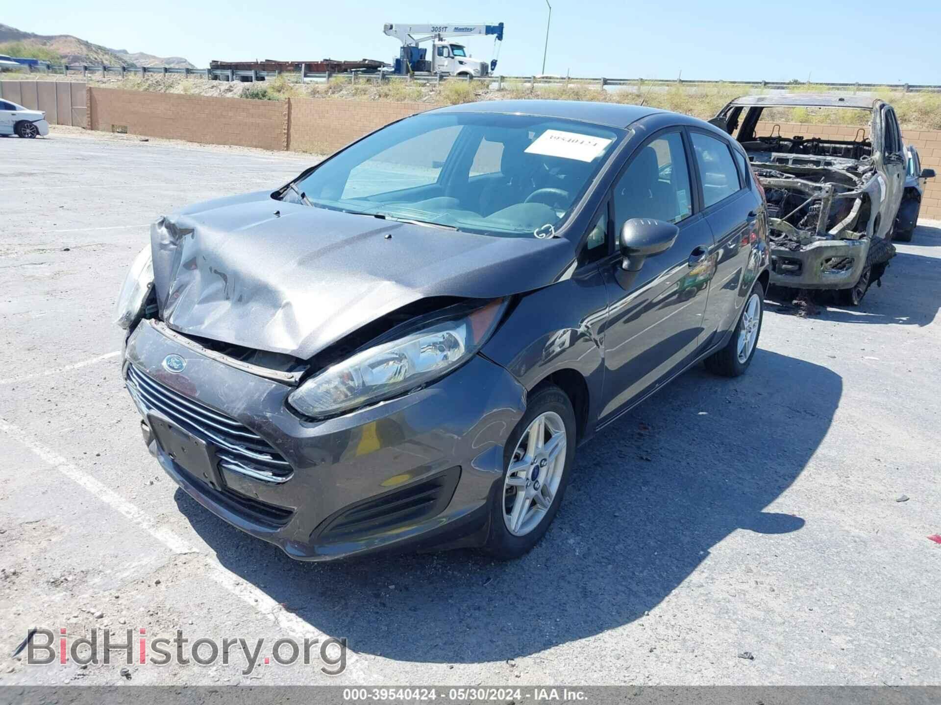 2017 FORD FIESTA - VIN: 3FADP4EJ7HM150689 - Фото 2