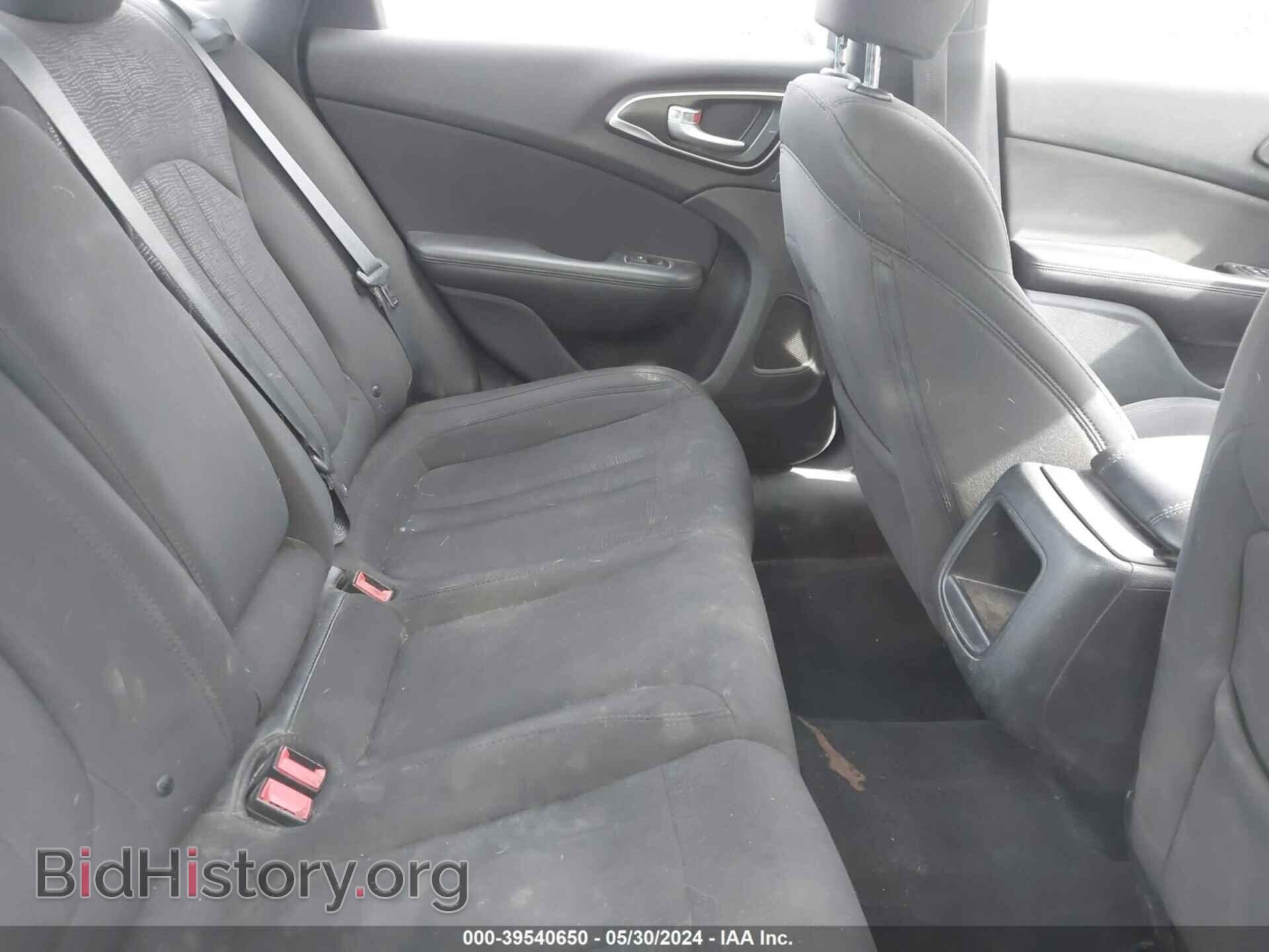 2015 CHRYSLER 200 - VIN: 1C3CCCAB8FN674404 - Фото 8