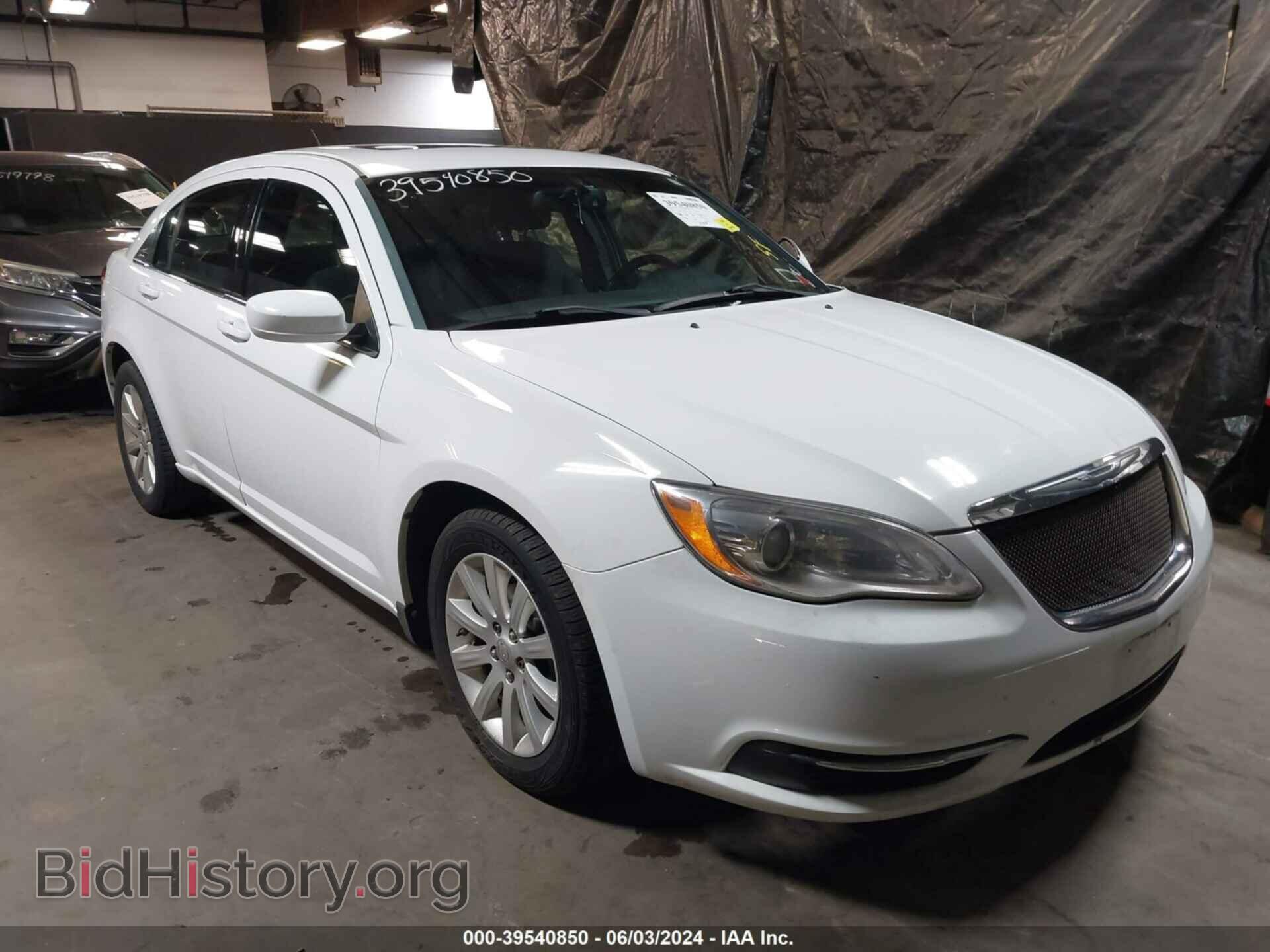 Фотография 1C3CCBBG8CN108078 - CHRYSLER 200 2012