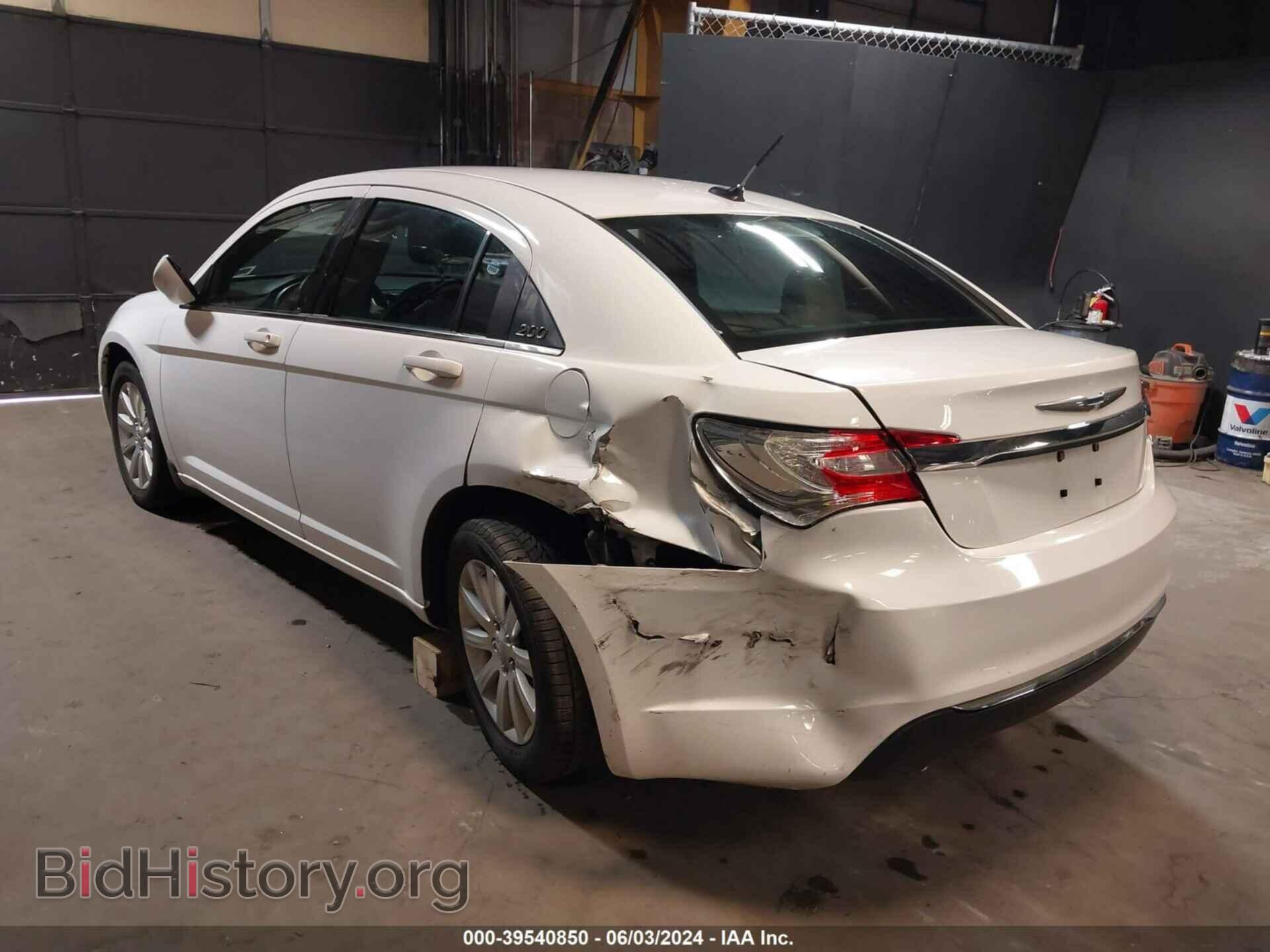 2012 CHRYSLER 200 - VIN: 1C3CCBBG8CN108078 - Фото 3