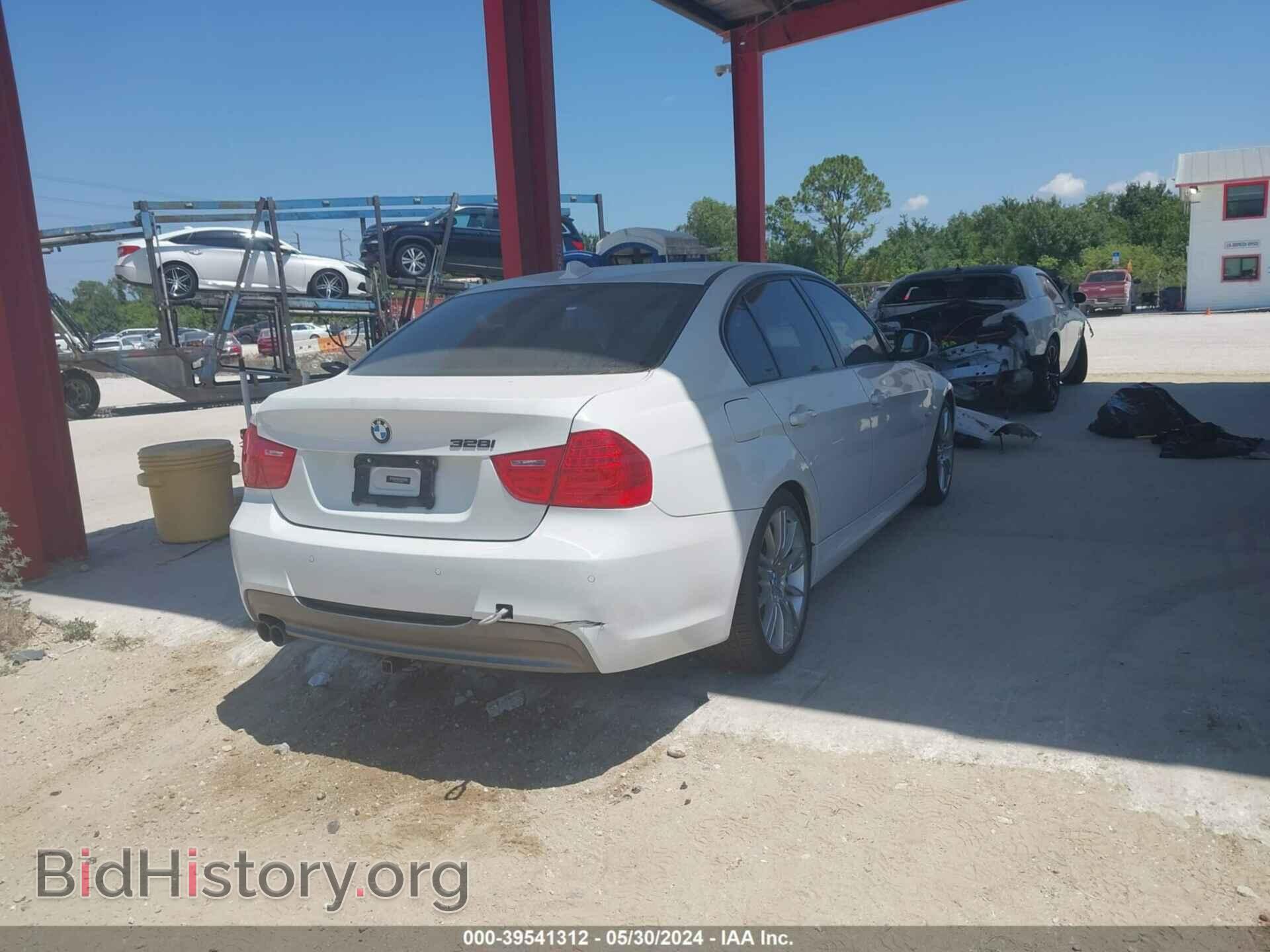 2011 BMW 328I - VIN: WBAPH7C51BE683062 - Фото 4