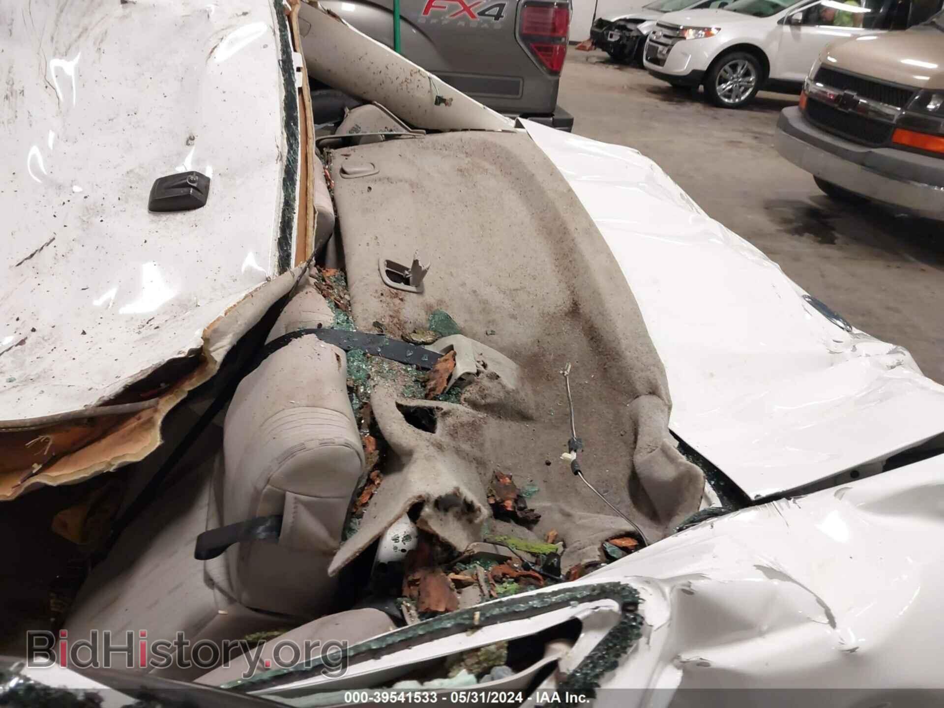2008 FORD FOCUS - VIN: 1FAHP35N78W196330 - Фото 19