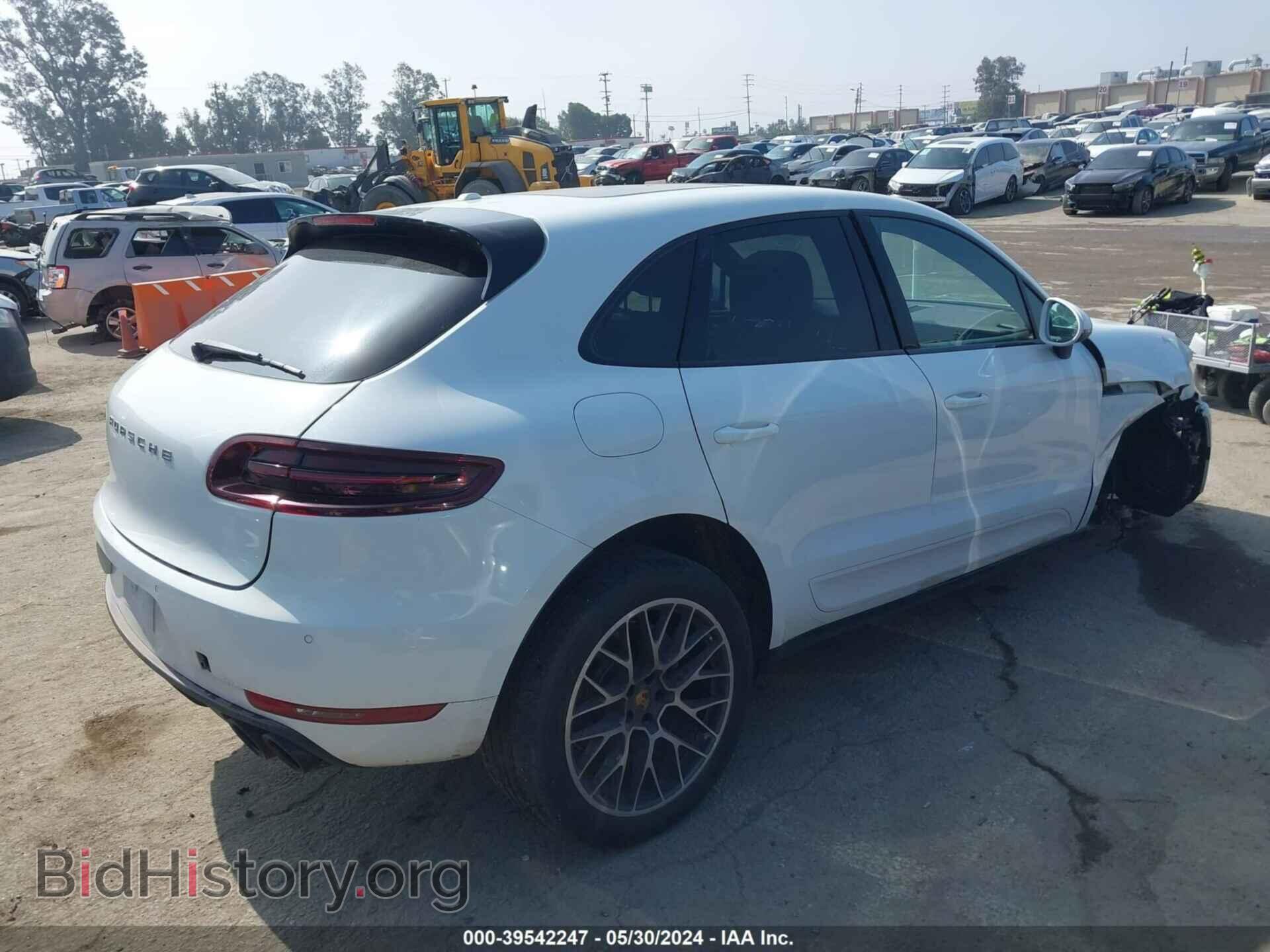 2016 PORSCHE MACAN - VIN: WP1AB2A59GLB44674 - Photo 4
