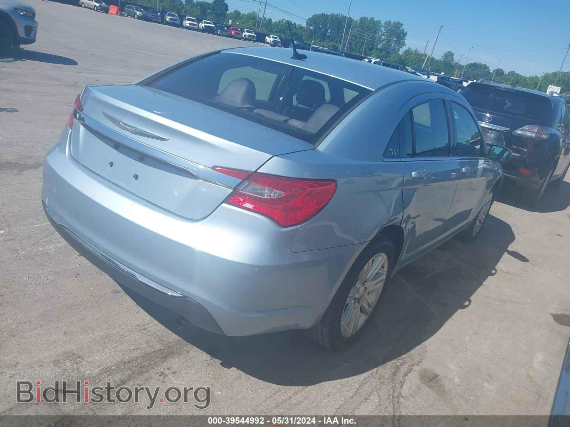 2013 CHRYSLER 200 - VIN: 1C3CCBBB7DN539145 - Photo 4