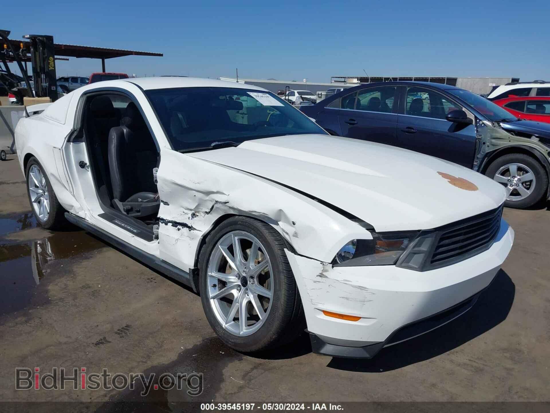 Photo 1ZVBP8CF2C5256468 - FORD MUSTANG 2012