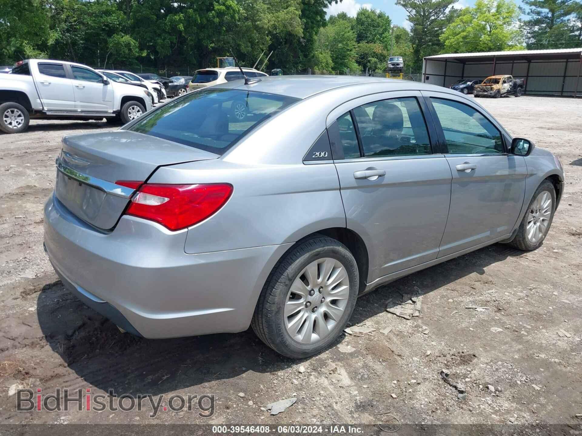 2013 CHRYSLER 200 - VIN: 1C3CCBAG2DN729190 - Фото 4