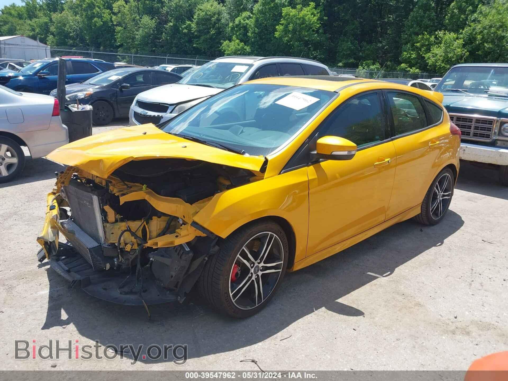 2016 FORD FOCUS ST - VIN: 1FADP3L93GL357230 - Photo 2