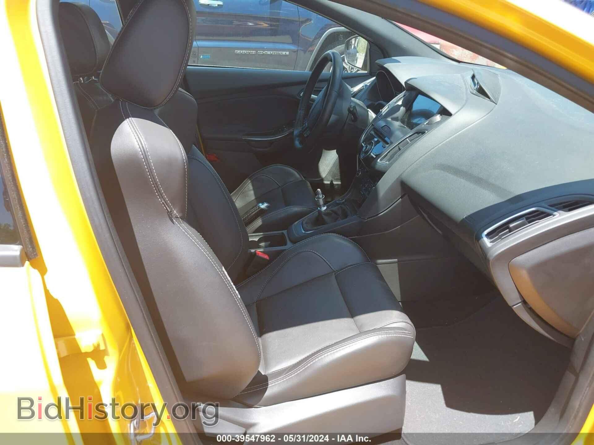2016 FORD FOCUS ST - VIN: 1FADP3L93GL357230 - Photo 5