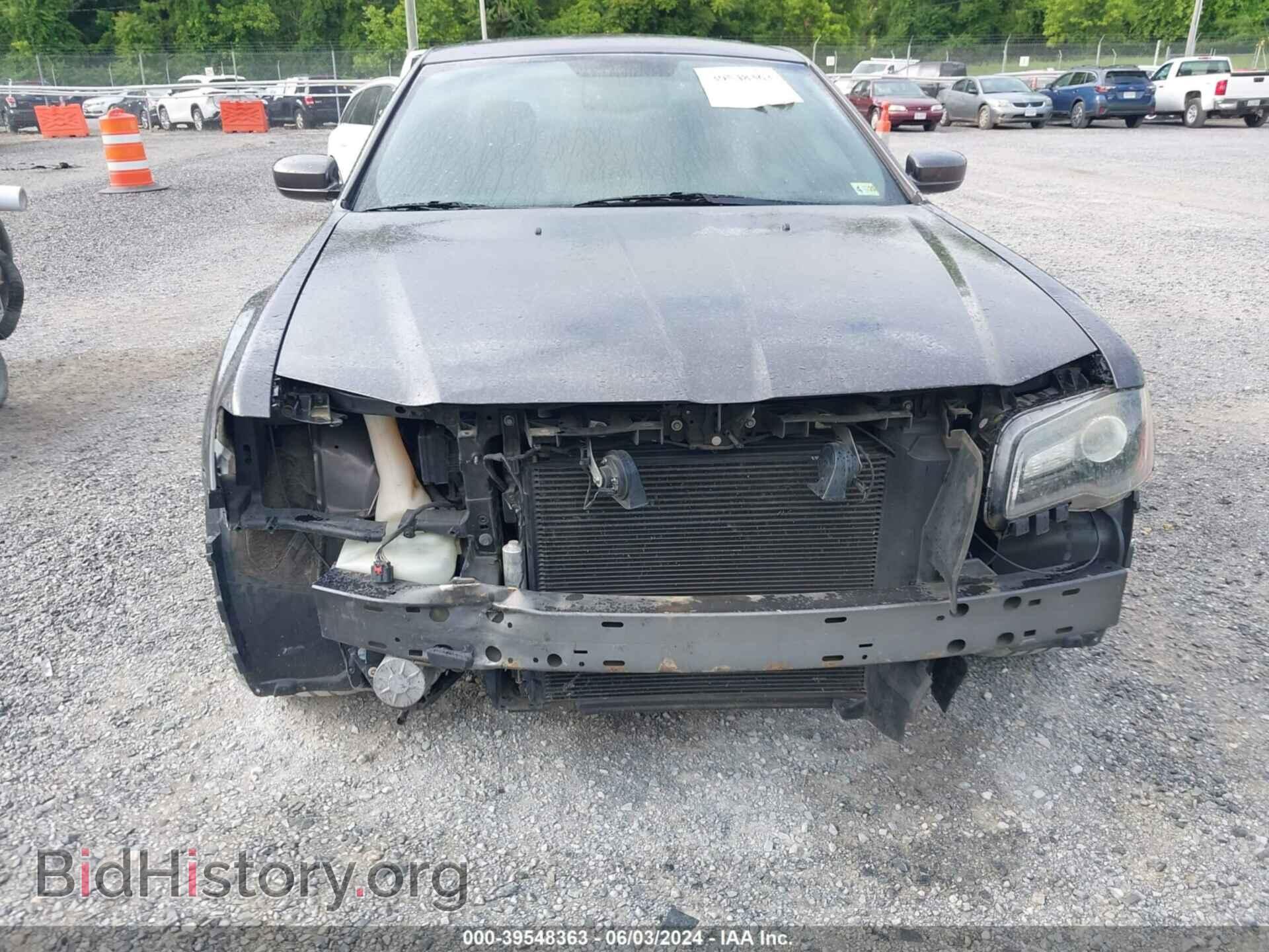 2013 CHRYSLER 300 - VIN: 2C3CCABT3DH591870 - Фото 12