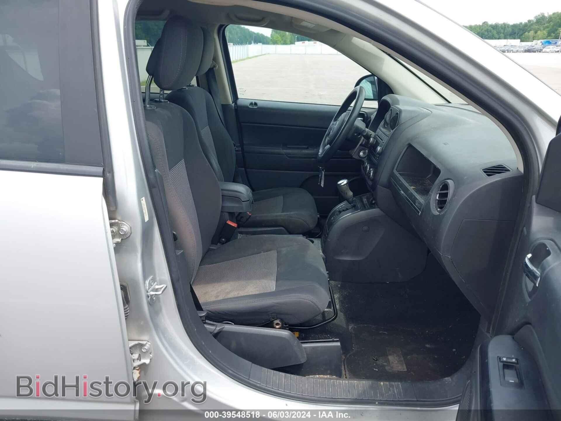 2011 JEEP COMPASS - VIN: 1J4NT1FBXBD255773 - Фото 5