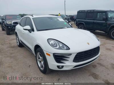 2017 Porsche MACAN, white — VIN WP1AA2A50HLB83836, IAAI