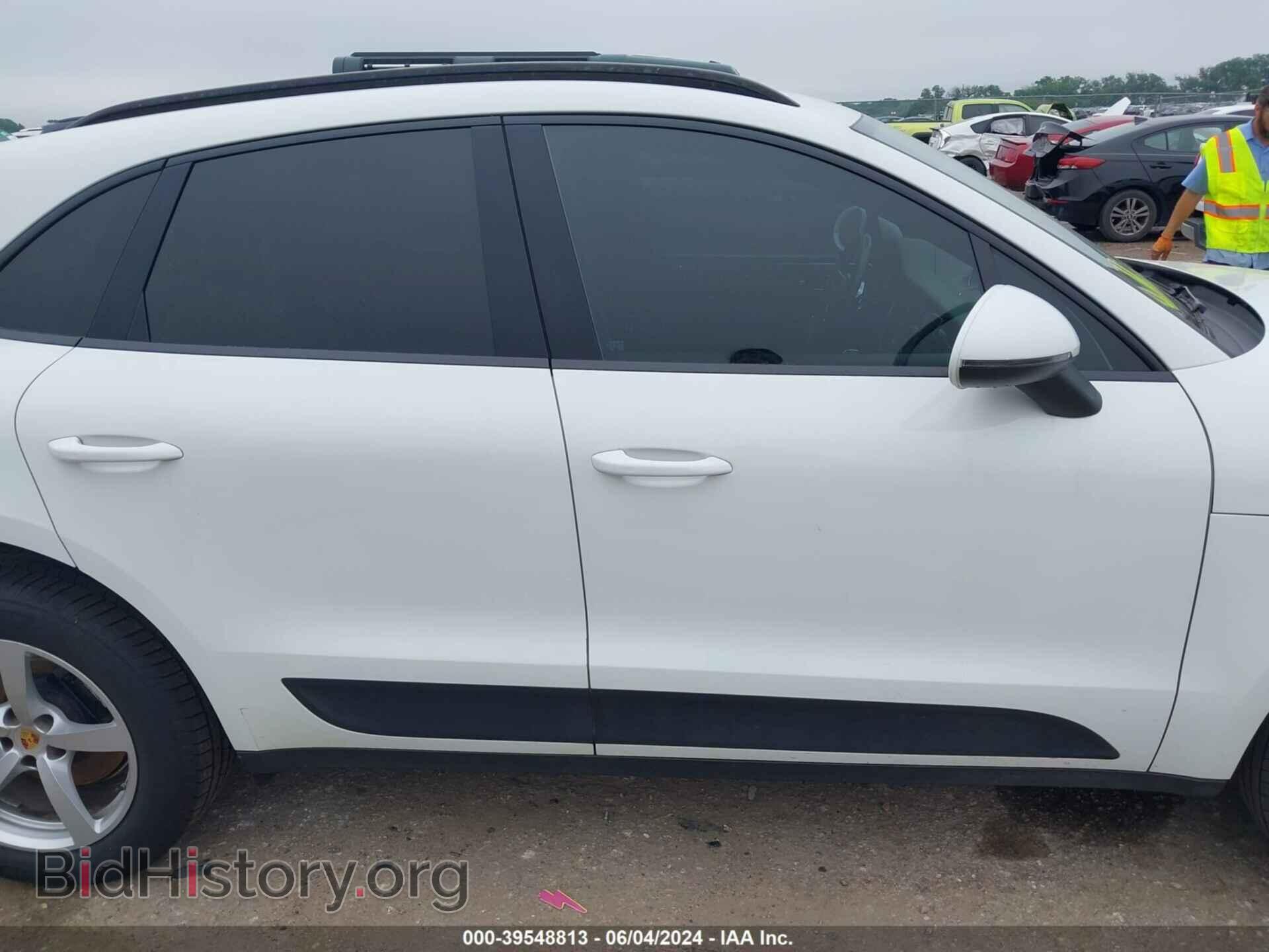 2017 PORSCHE MACAN - VIN: WP1AA2A50HLB83836 - Photo 13