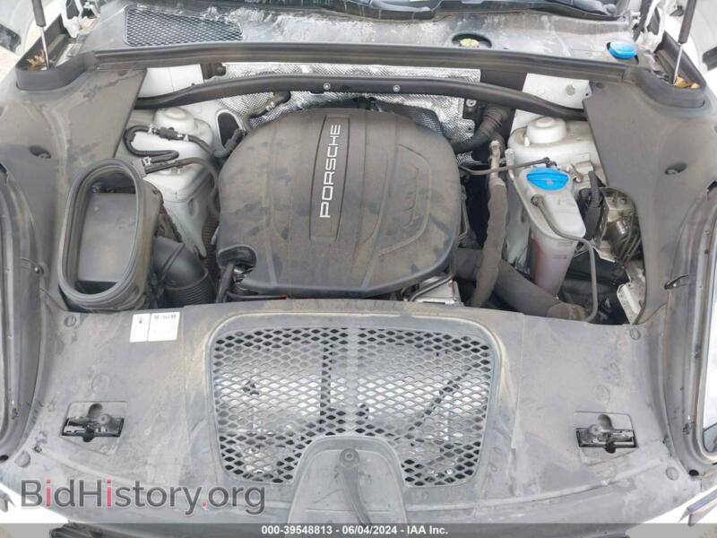 2017 Porsche MACAN (VIN WP1AA2A50HLB83836) — photo 10 of 16