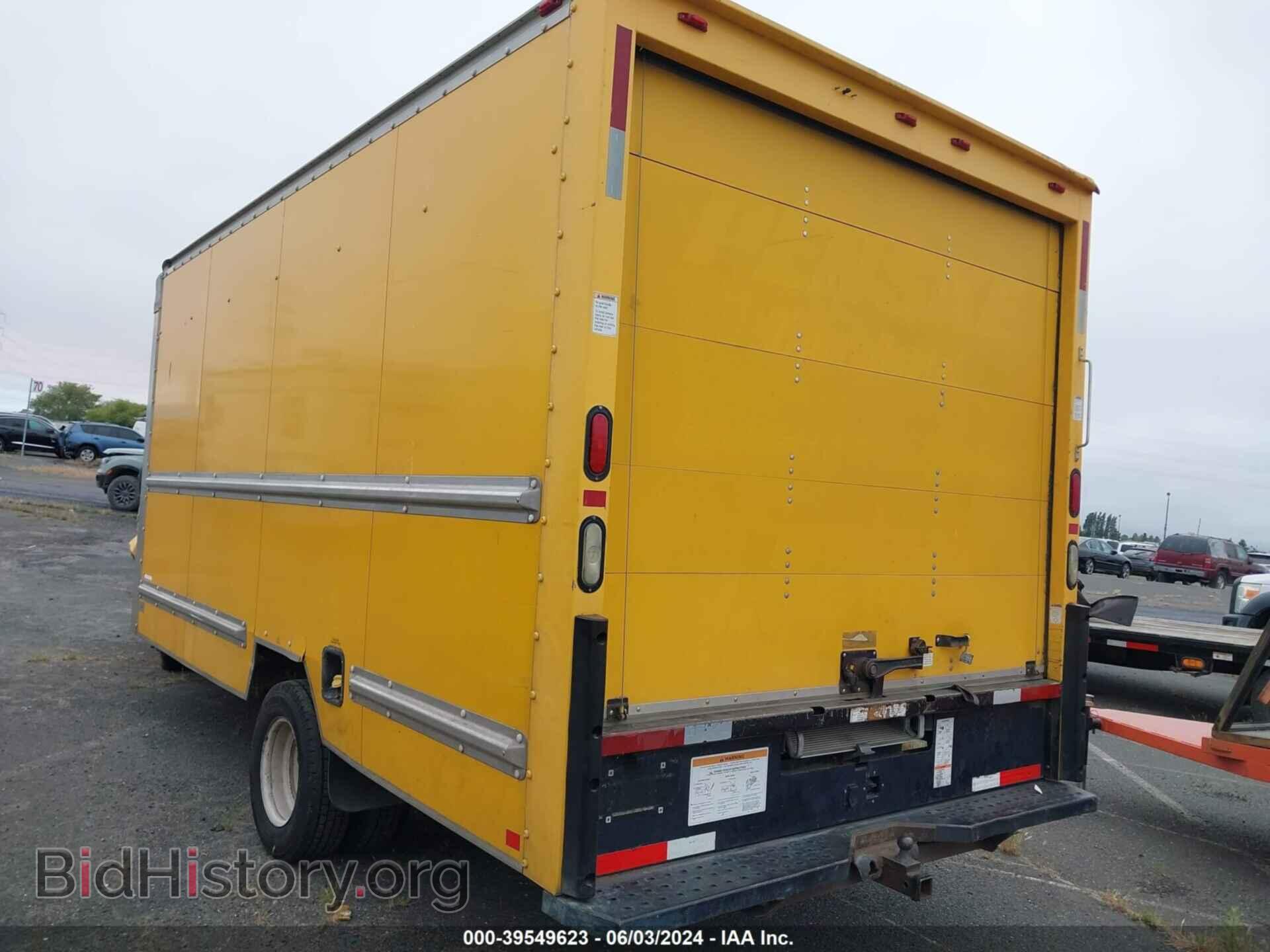2011 FORD E-350 CUTAWAY - VIN: 1FDWE3FL5BDA63827 - Фото 3
