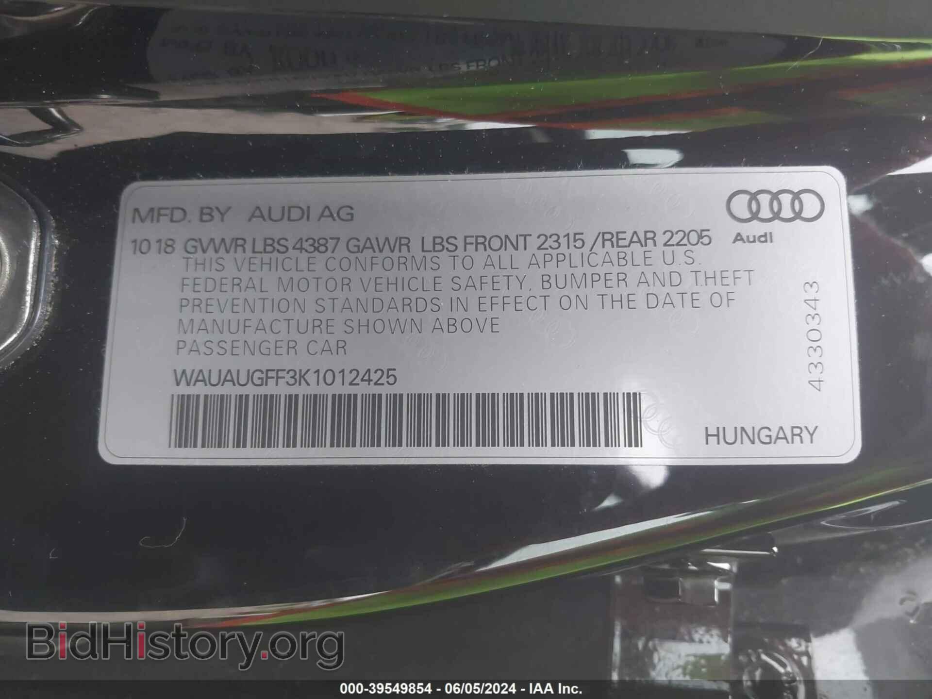 2019 AUDI A3 - VIN: WAUAUGFF3K1012425 - Photo 9