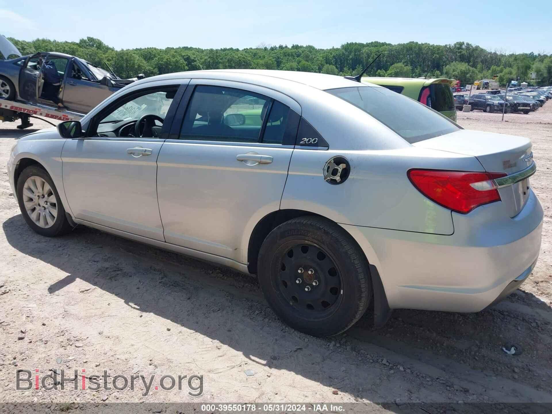 2012 CHRYSLER 200 - VIN: 1C3CCBAB3CN282596 - Фото 3