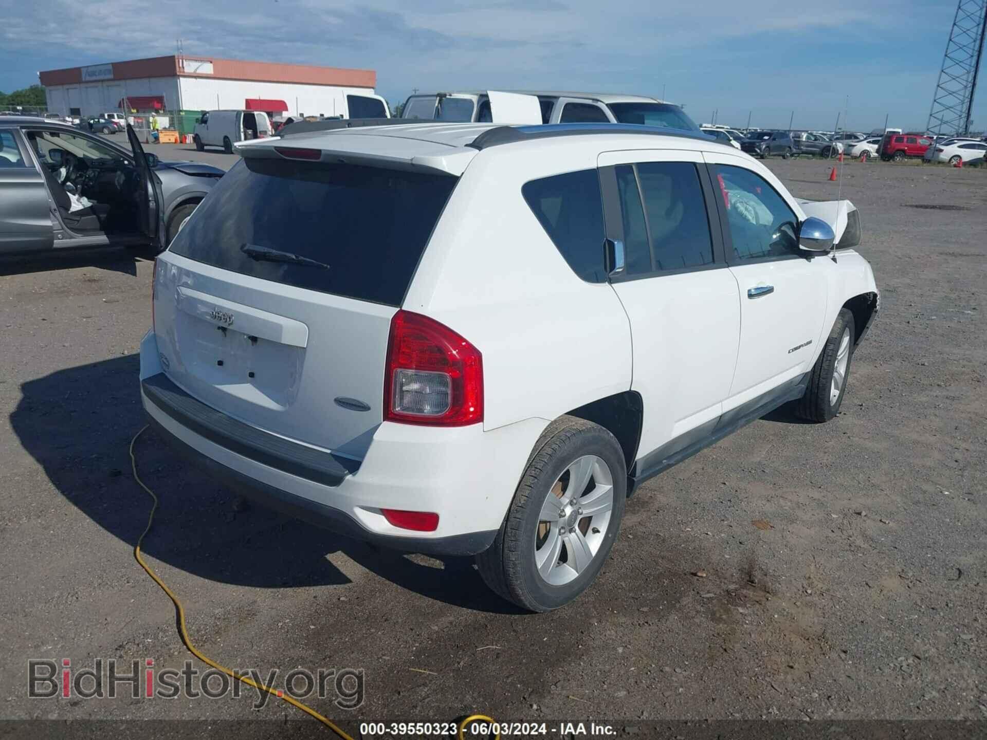 2011 JEEP COMPASS - VIN: 1J4NT1FAXBD138170 - Фото 4