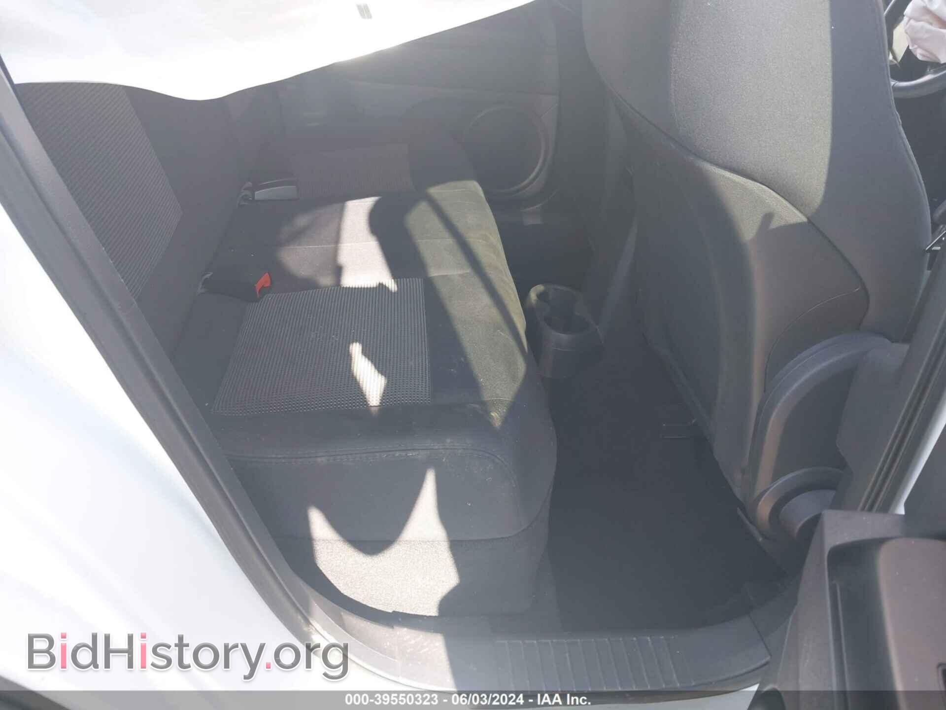 2011 JEEP COMPASS - VIN: 1J4NT1FAXBD138170 - Фото 8