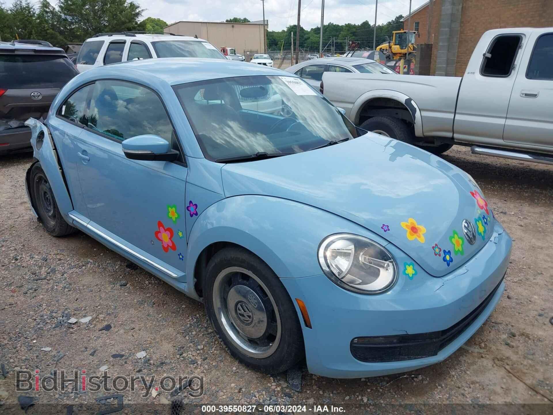 Photo 3VWJX7ATXCM652303 - VOLKSWAGEN BEETLE 2012