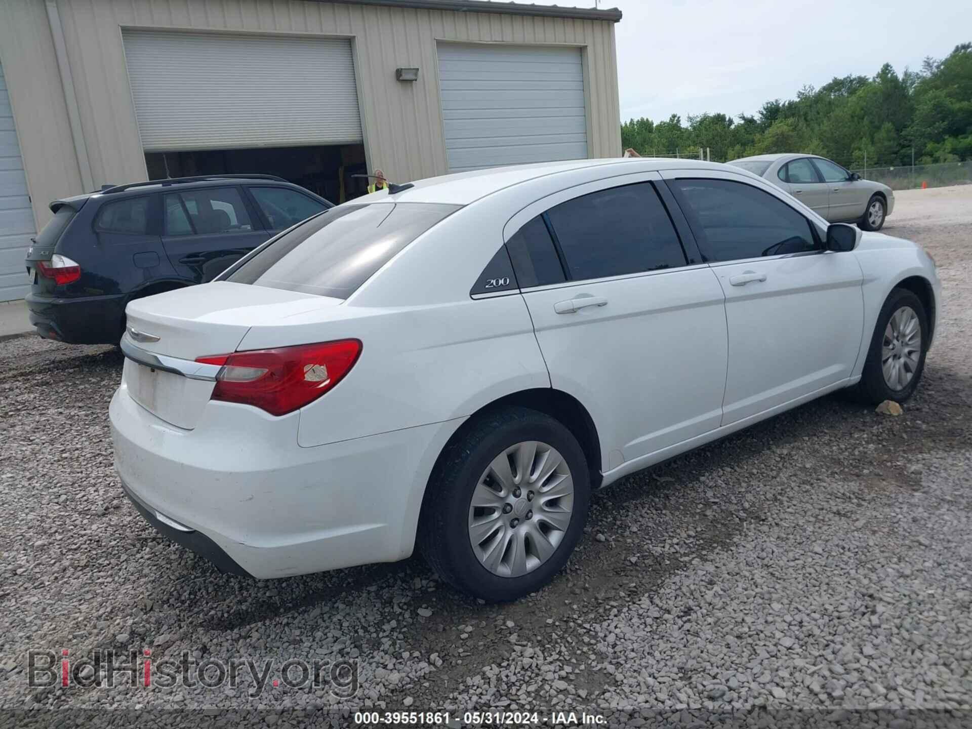 2014 CHRYSLER 200 - VIN: 1C3CCBAB1EN211724 - Фото 4