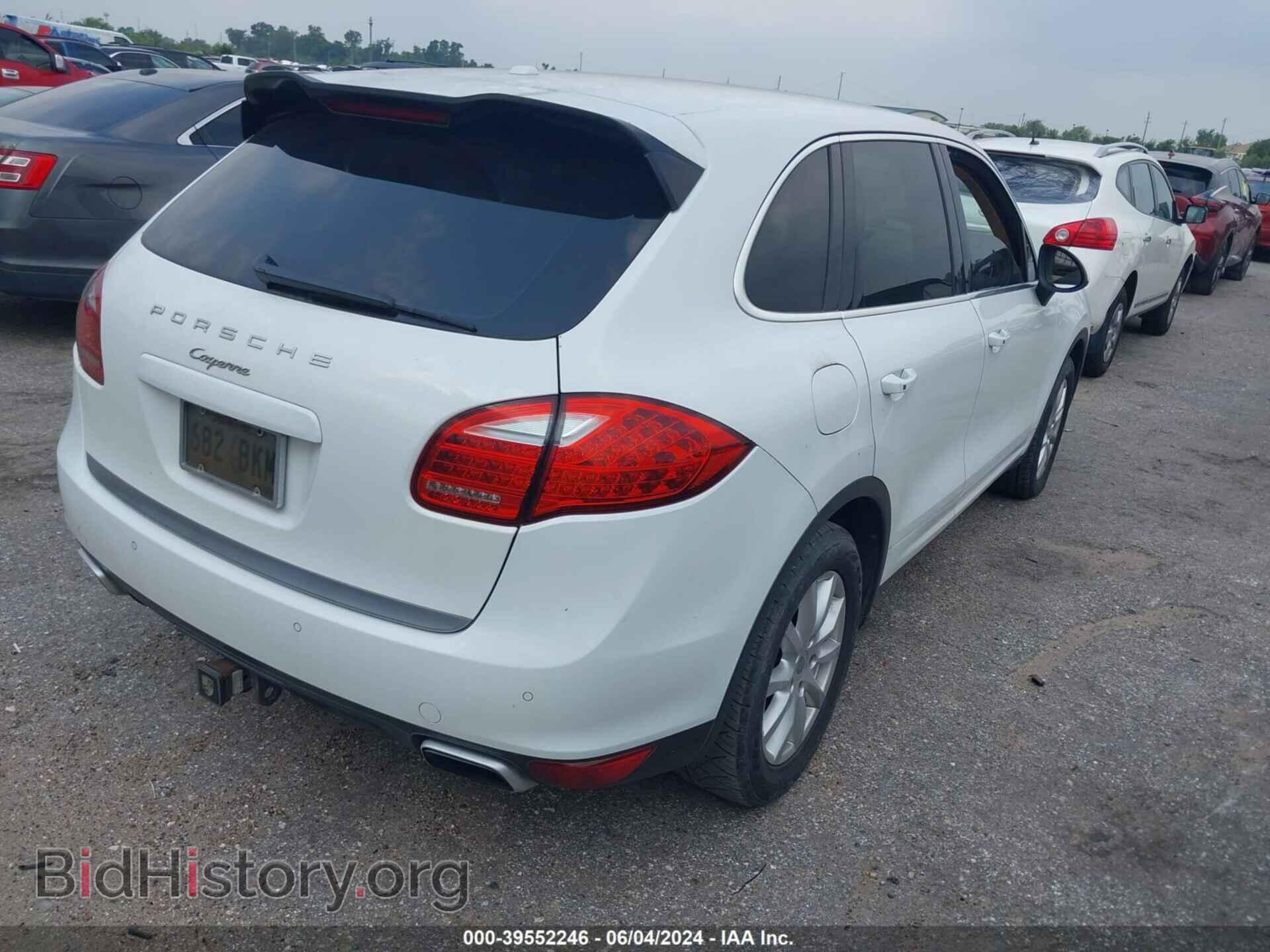 2013 PORSCHE CAYENNE - VIN: WP1AA2A23DLA12143 - Photo 4