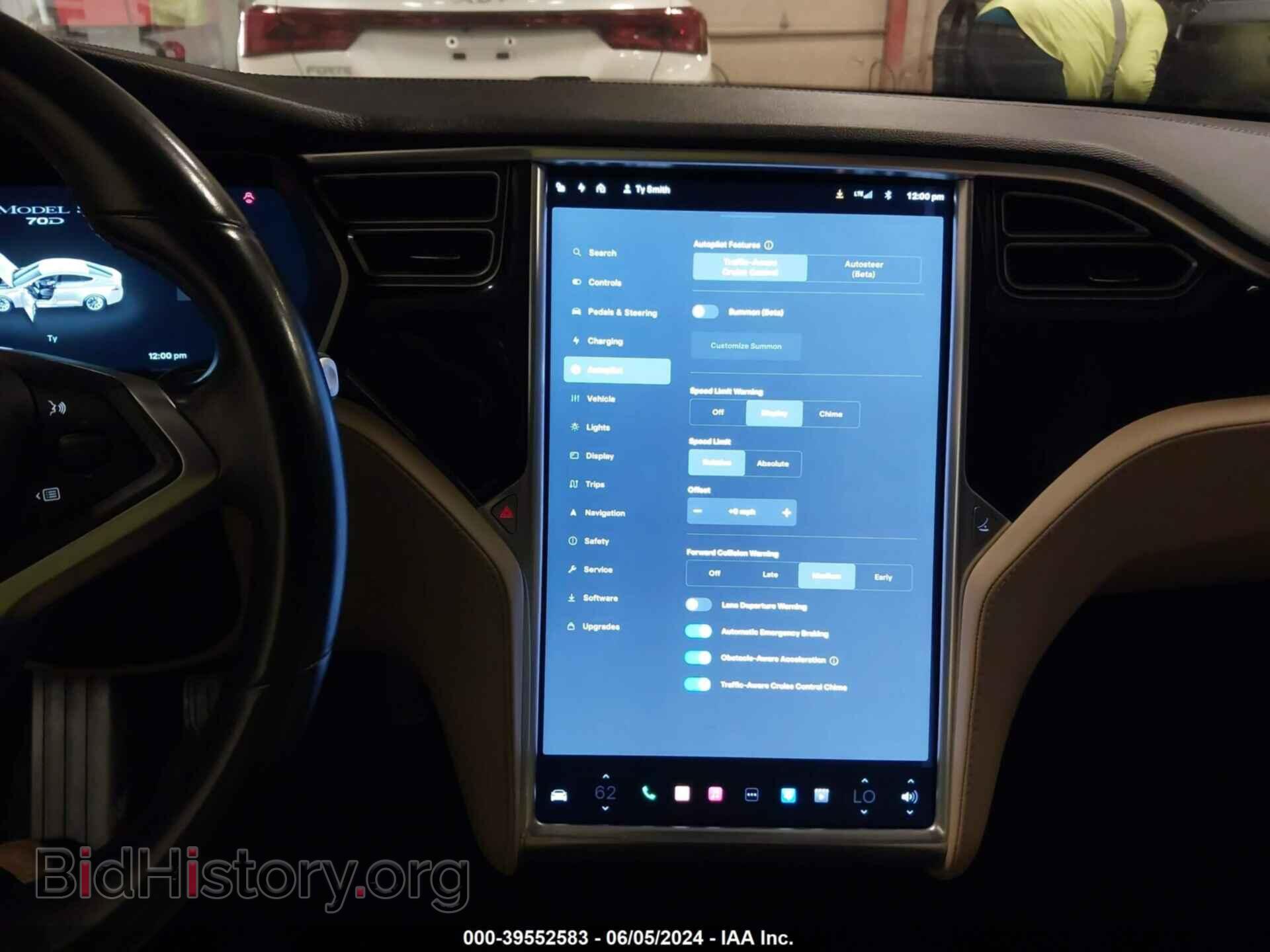 2015 TESLA MODEL S - VIN: 5YJSA1S28FF082659 - Photo 19