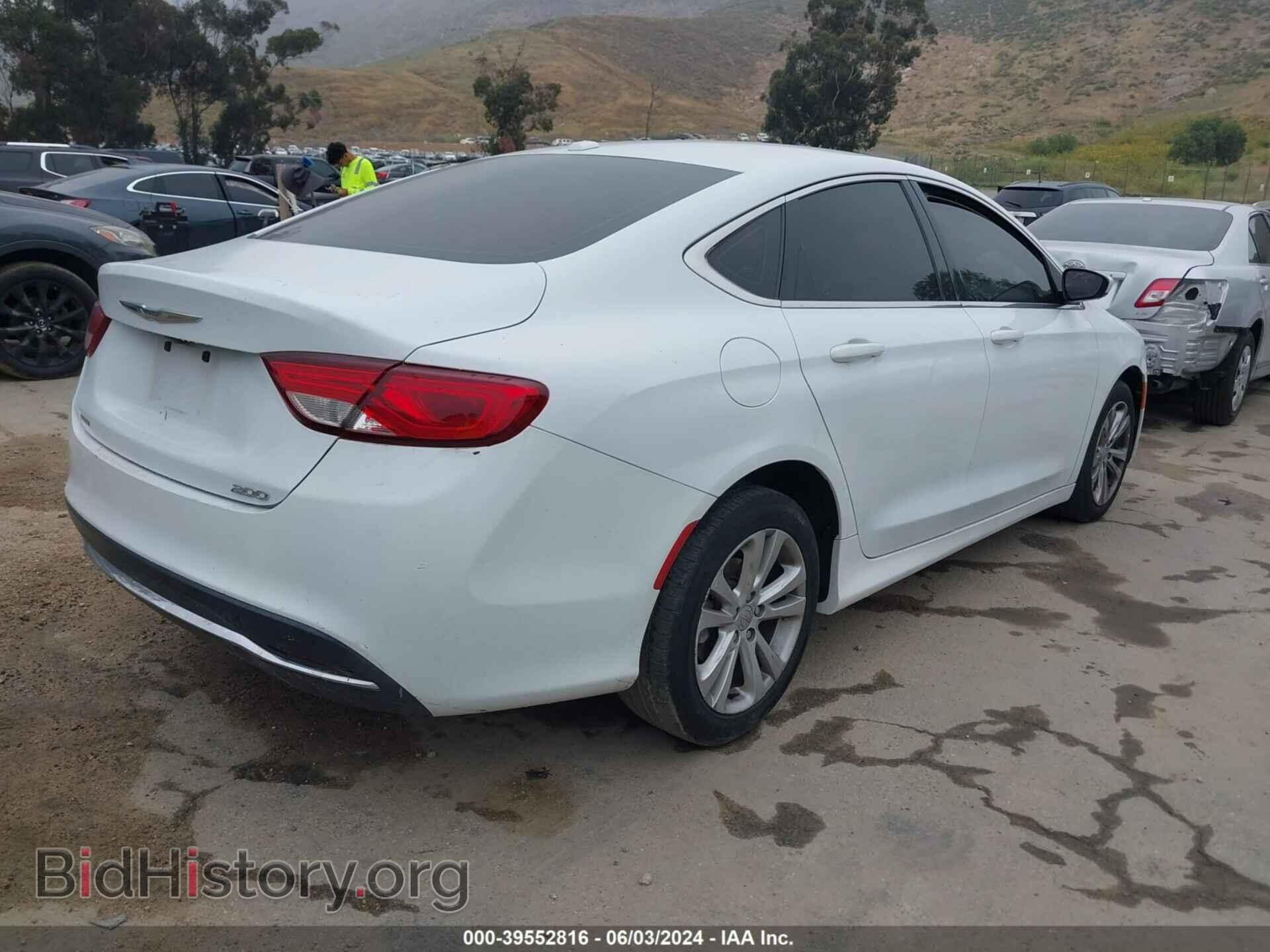 2016 CHRYSLER 200 - VIN: 1C3CCCAB2GN164941 - Фото 4