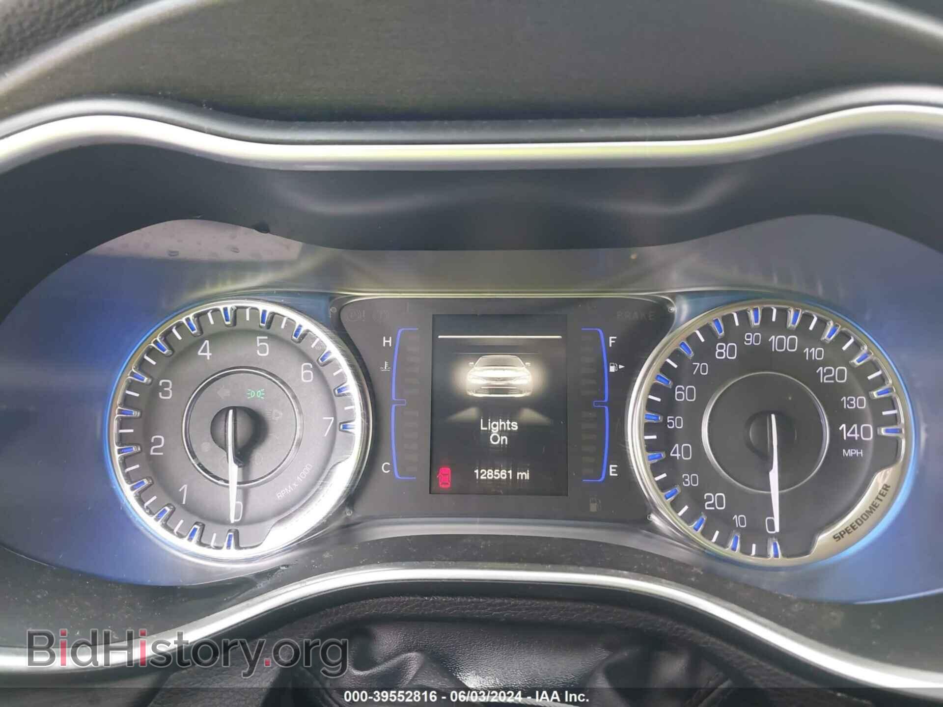 2016 CHRYSLER 200 - VIN: 1C3CCCAB2GN164941 - Фото 7