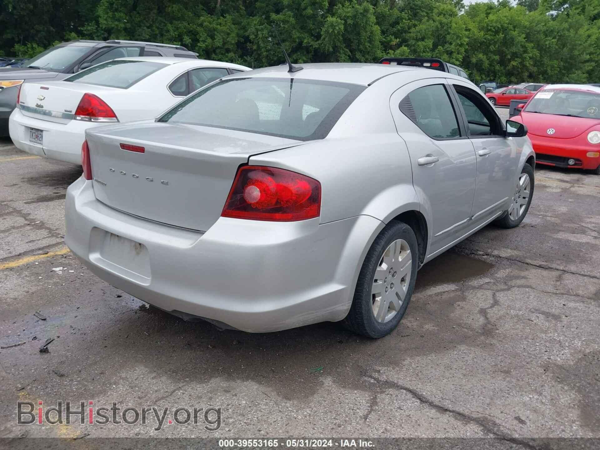 2011 DODGE AVENGER - VIN: 1B3BD4FB4BN523073 - Photo 4