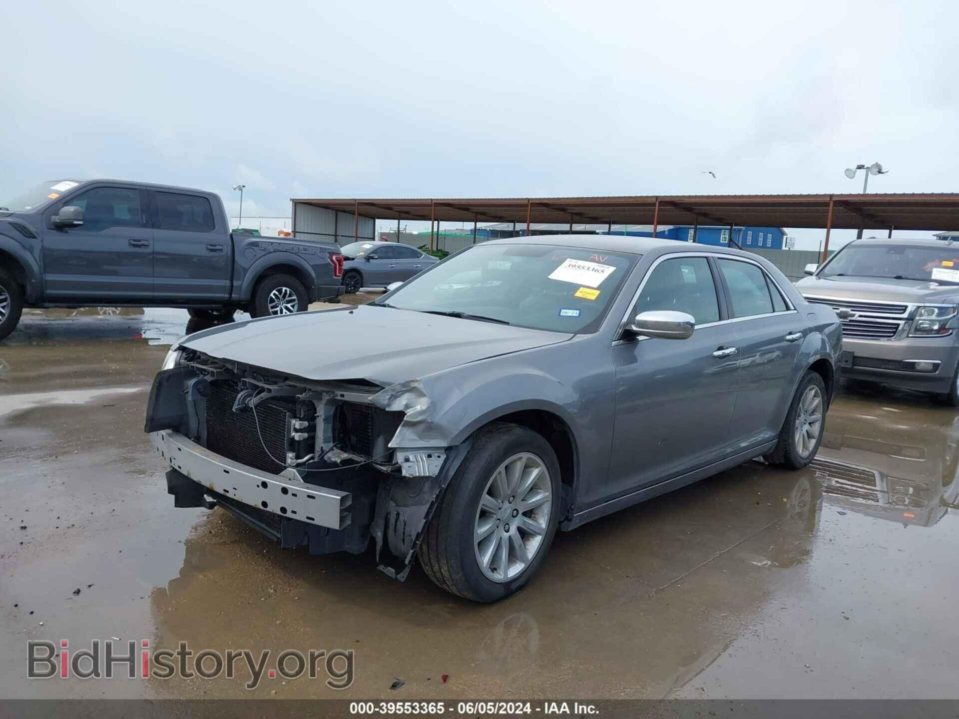 2012 CHRYSLER 300 - VIN: 2C3CCACG2CH198376 - Фото 2