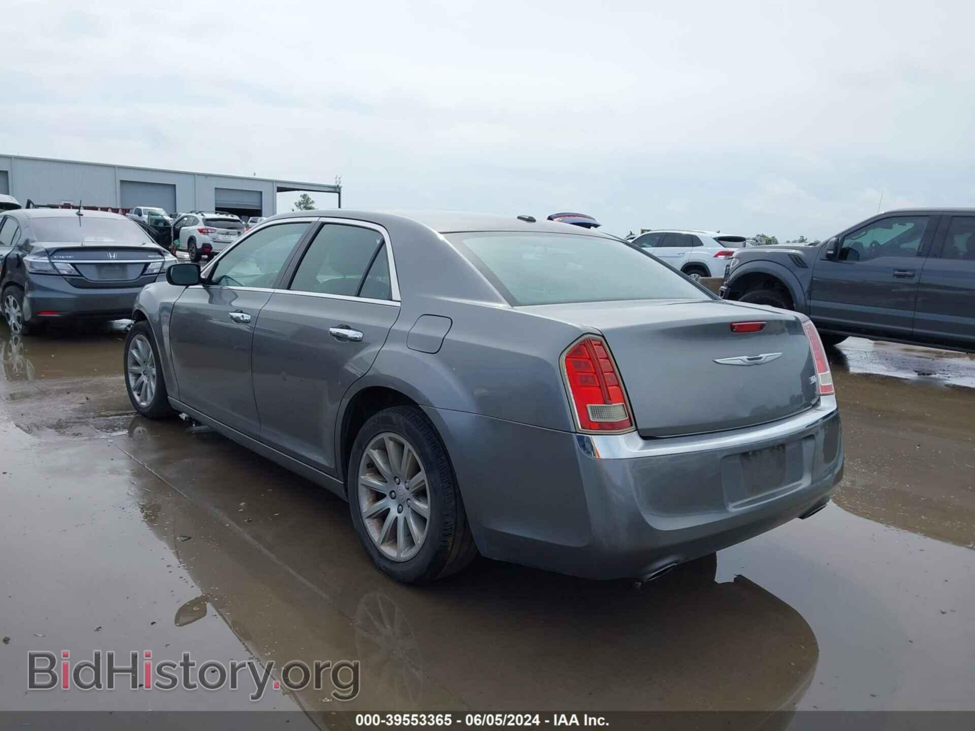 2012 CHRYSLER 300 - VIN: 2C3CCACG2CH198376 - Фото 3