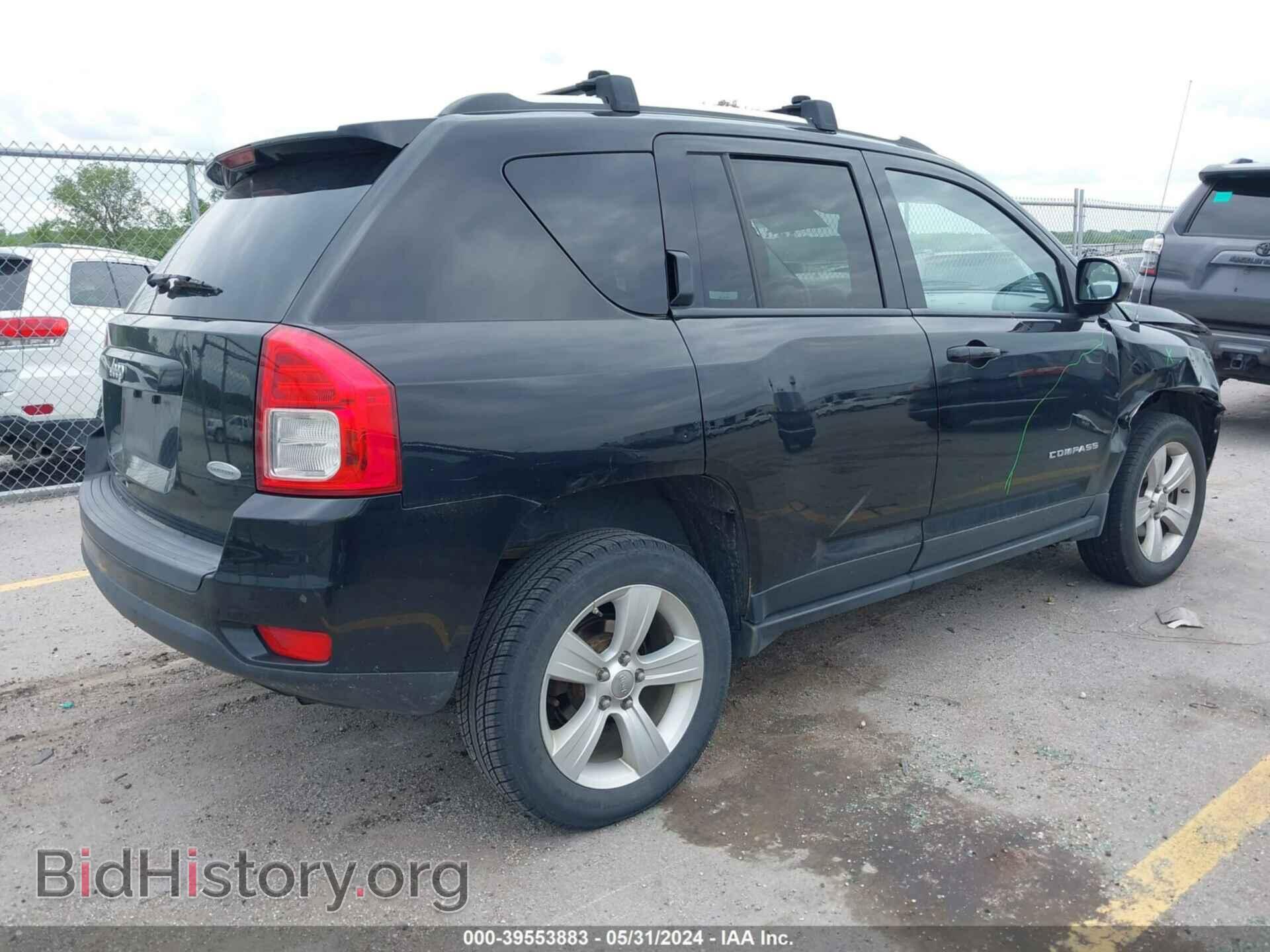 2012 JEEP COMPASS - VIN: 1C4NJDEB5CD571744 - Photo 4