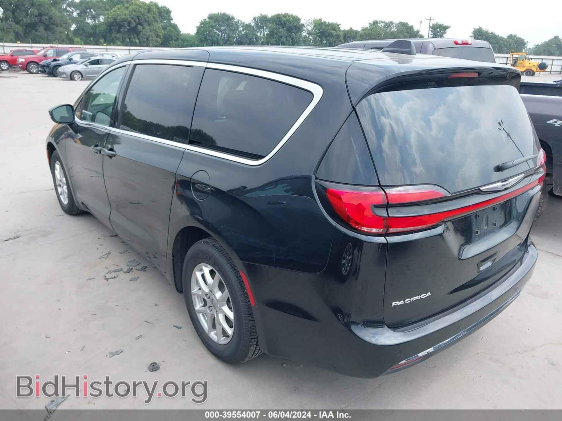 2023 CHRYSLER PACIFICA - VIN: 2C4RC1BG6PR586573 - Фото 3