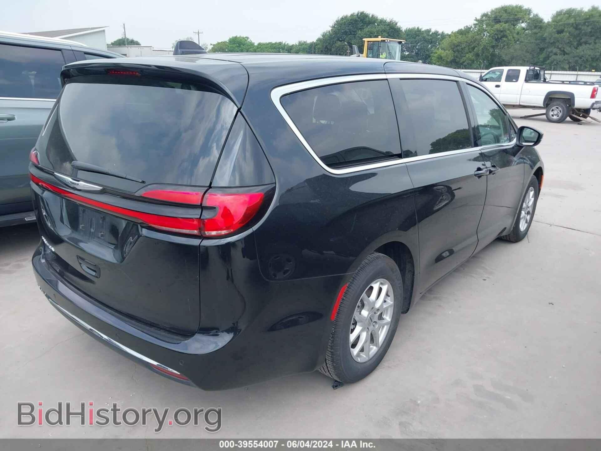 2023 CHRYSLER PACIFICA - VIN: 2C4RC1BG6PR586573 - Фото 4